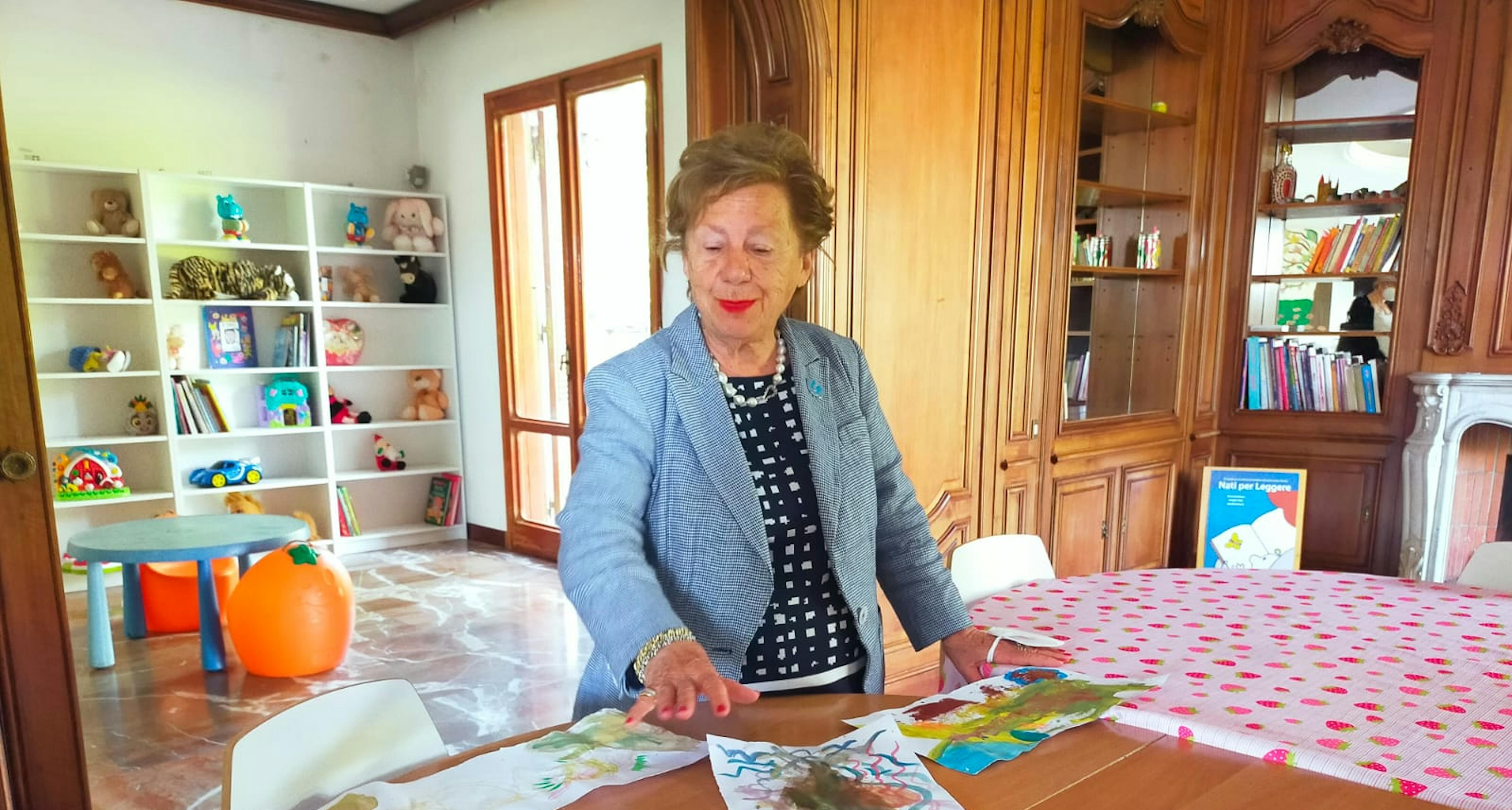 La Presidente dell'UNICEF Italia, Carmela Pace, in visita alla Casa di Leda