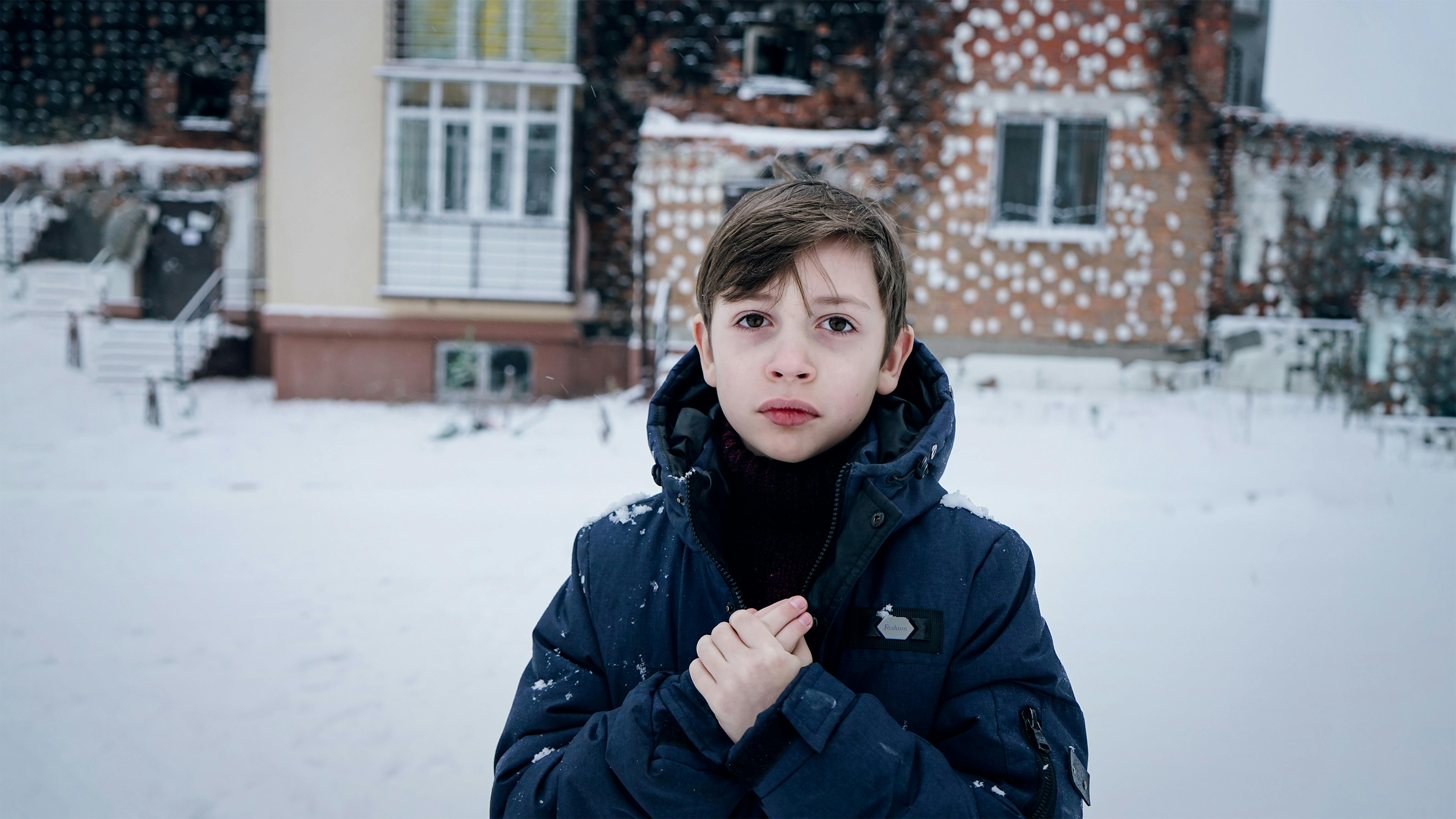 Ucraina - Zhenya, 7 anni,  dalla sua casa a Irpin, nella regione di Kiev