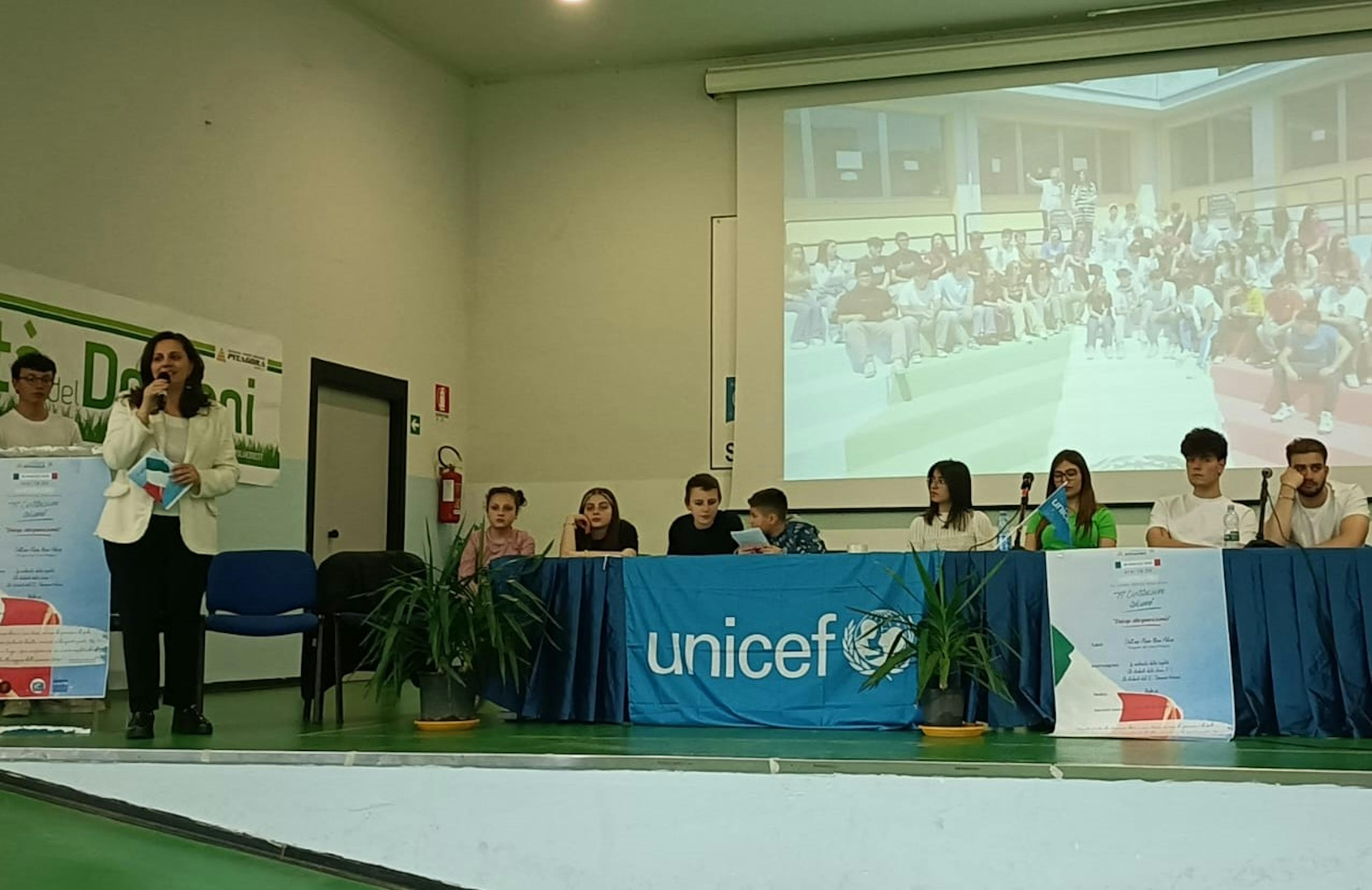 CS-Rende. L'intervento di Monica Perri presidente del comitato provinciale per l'UNICEF