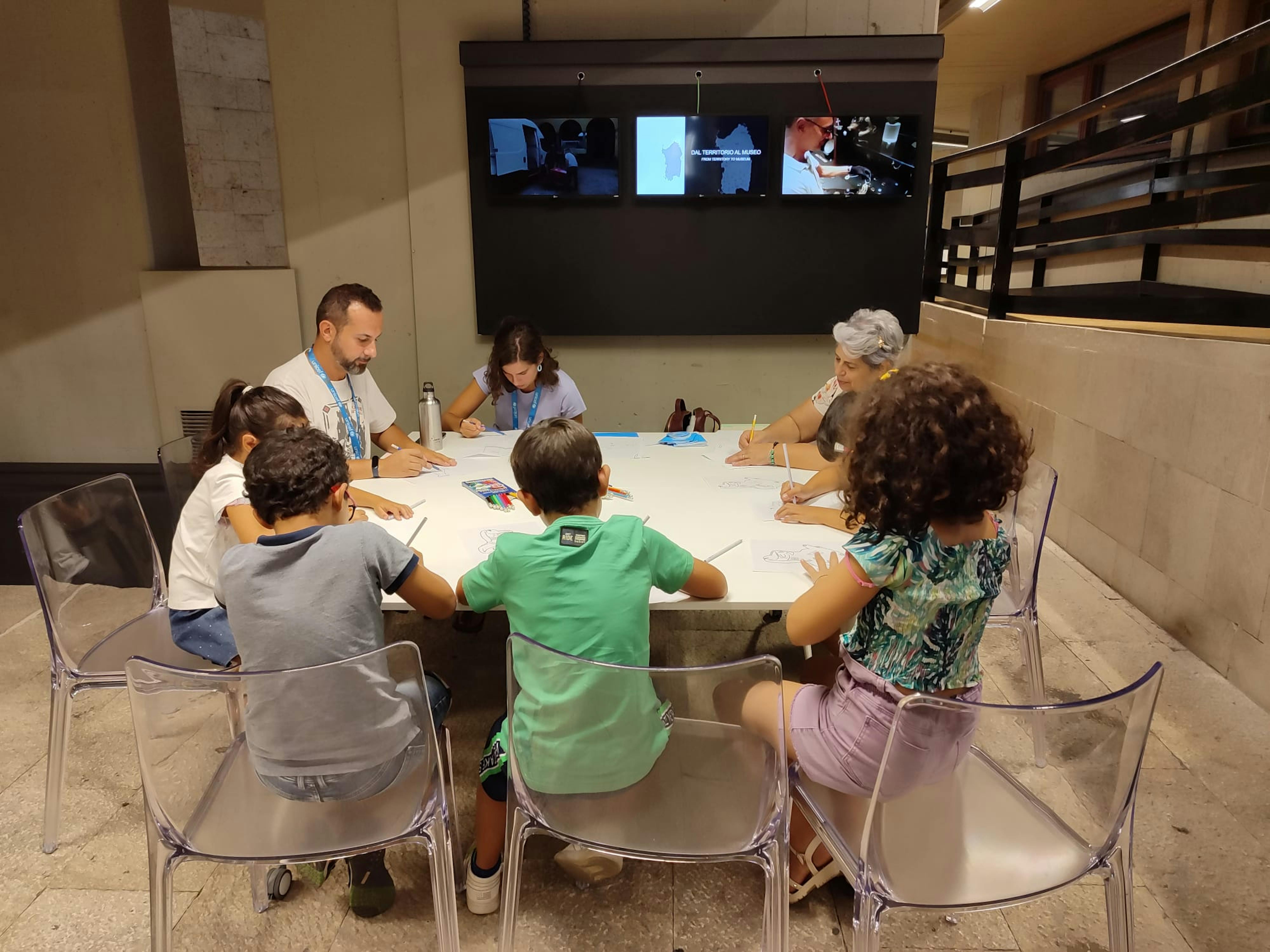 Attività dei bambini presso il museo