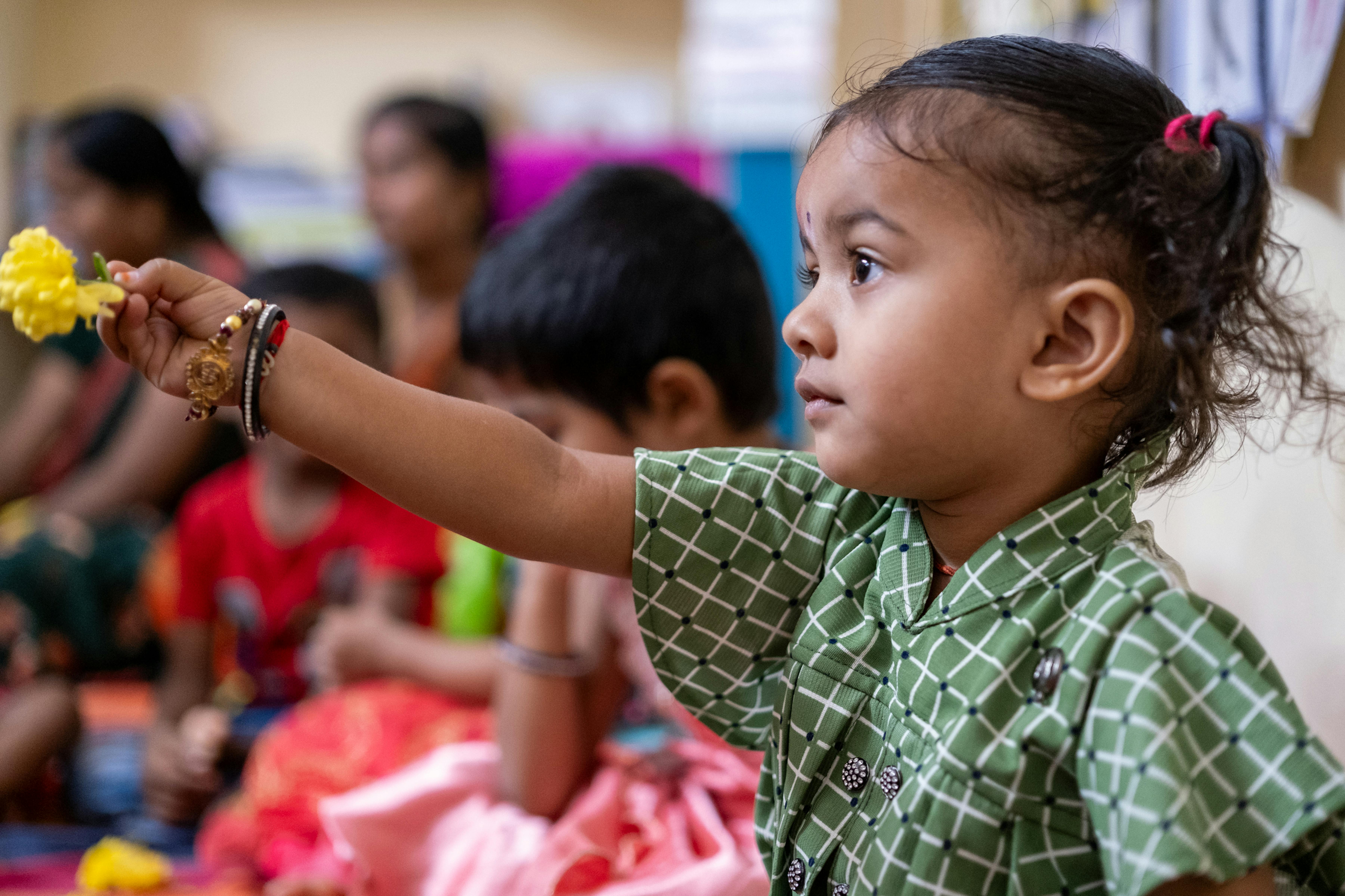 Un bambino su cinque, nel mondo, vive in India.