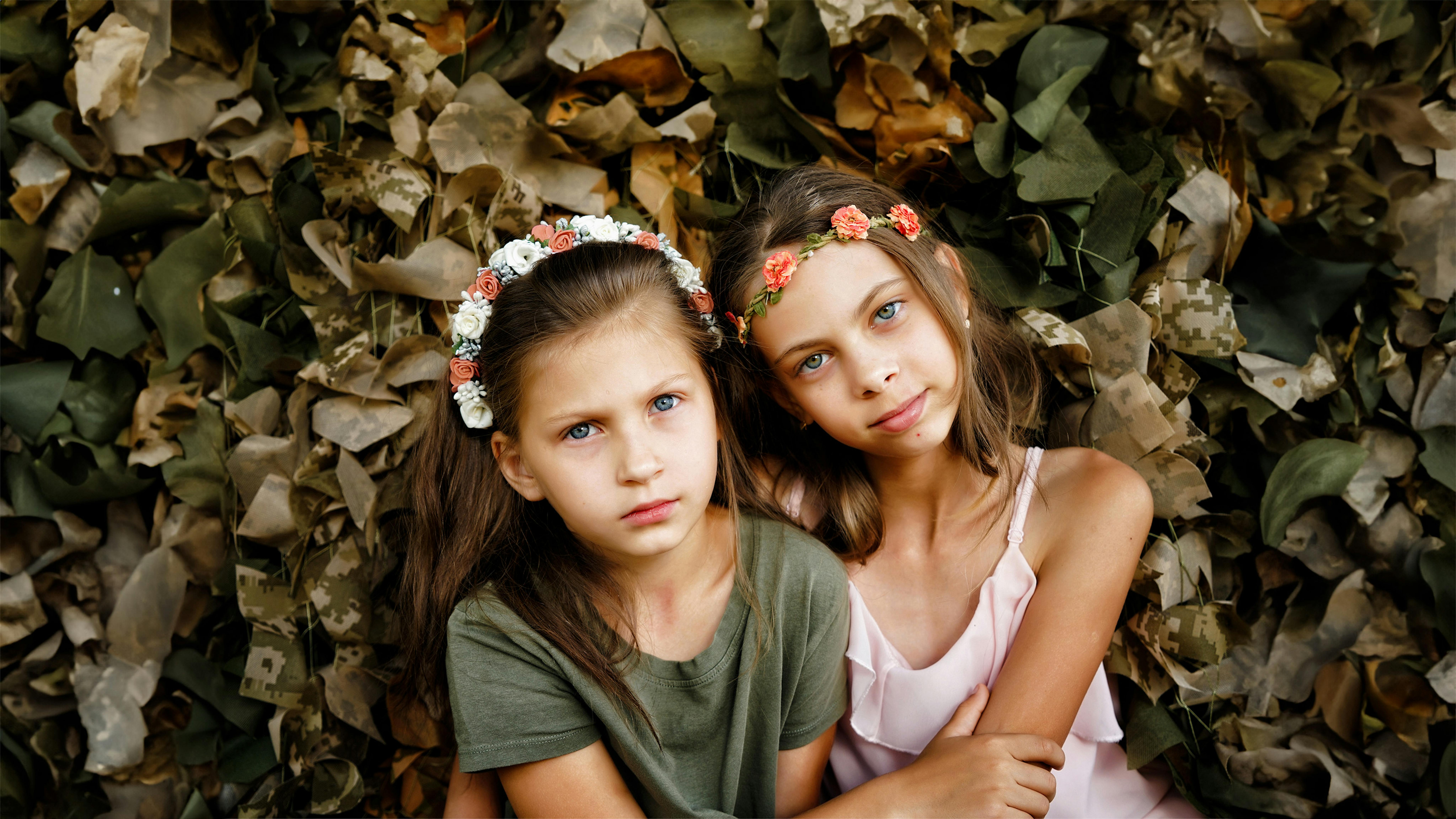 Ucraina.  Per oltre un anno e mezzo, Sofiia, 11 anni, e Veronika, 8 anni, sono state private di alcuni dei momenti più gioiosi dell'infanzia.