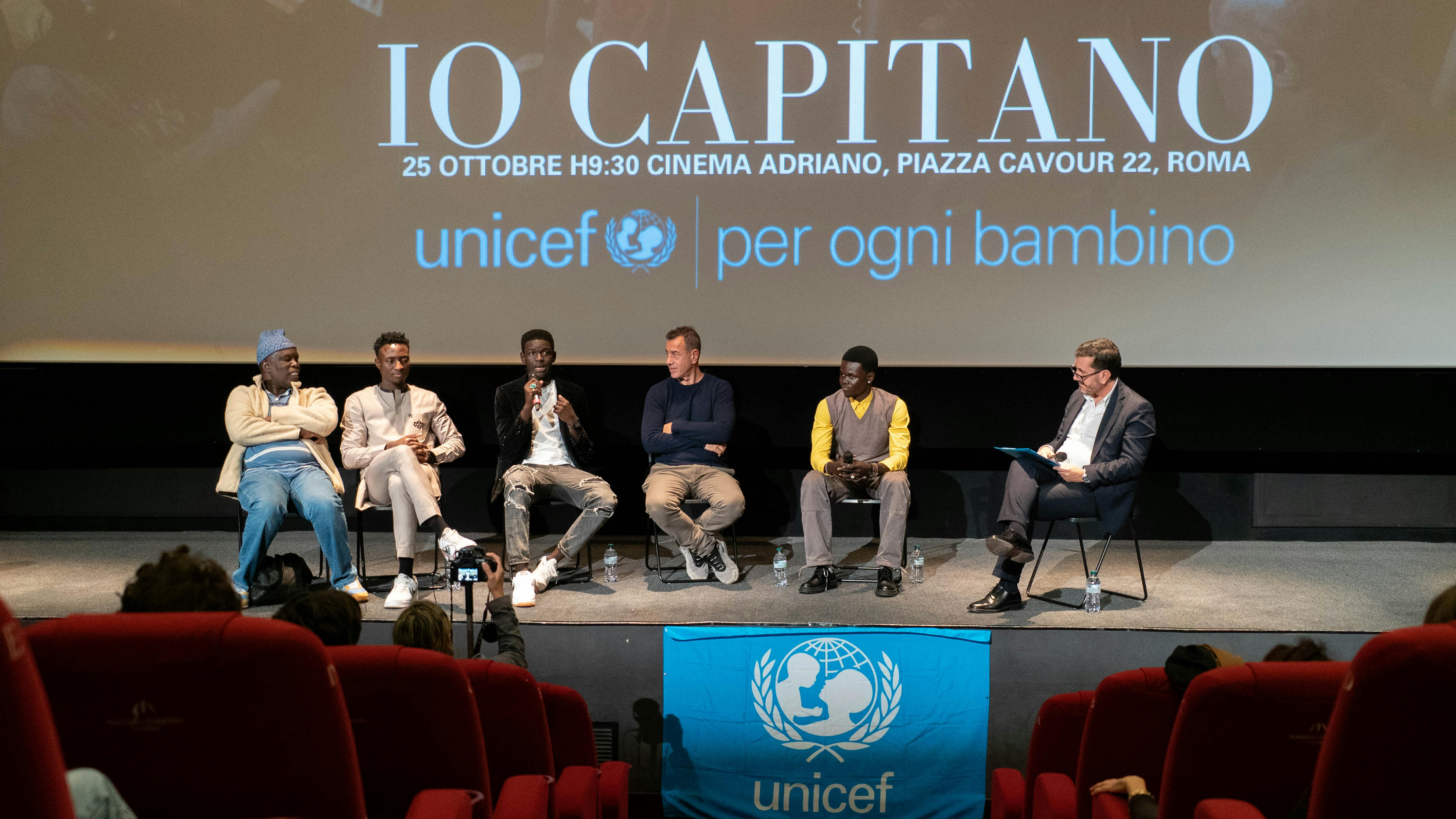 Il regista Matteo Garrone, gli attori Seydou Sarr e Moustapha Fall e il Portavoce UNICEF Italia Andrea Iacomini