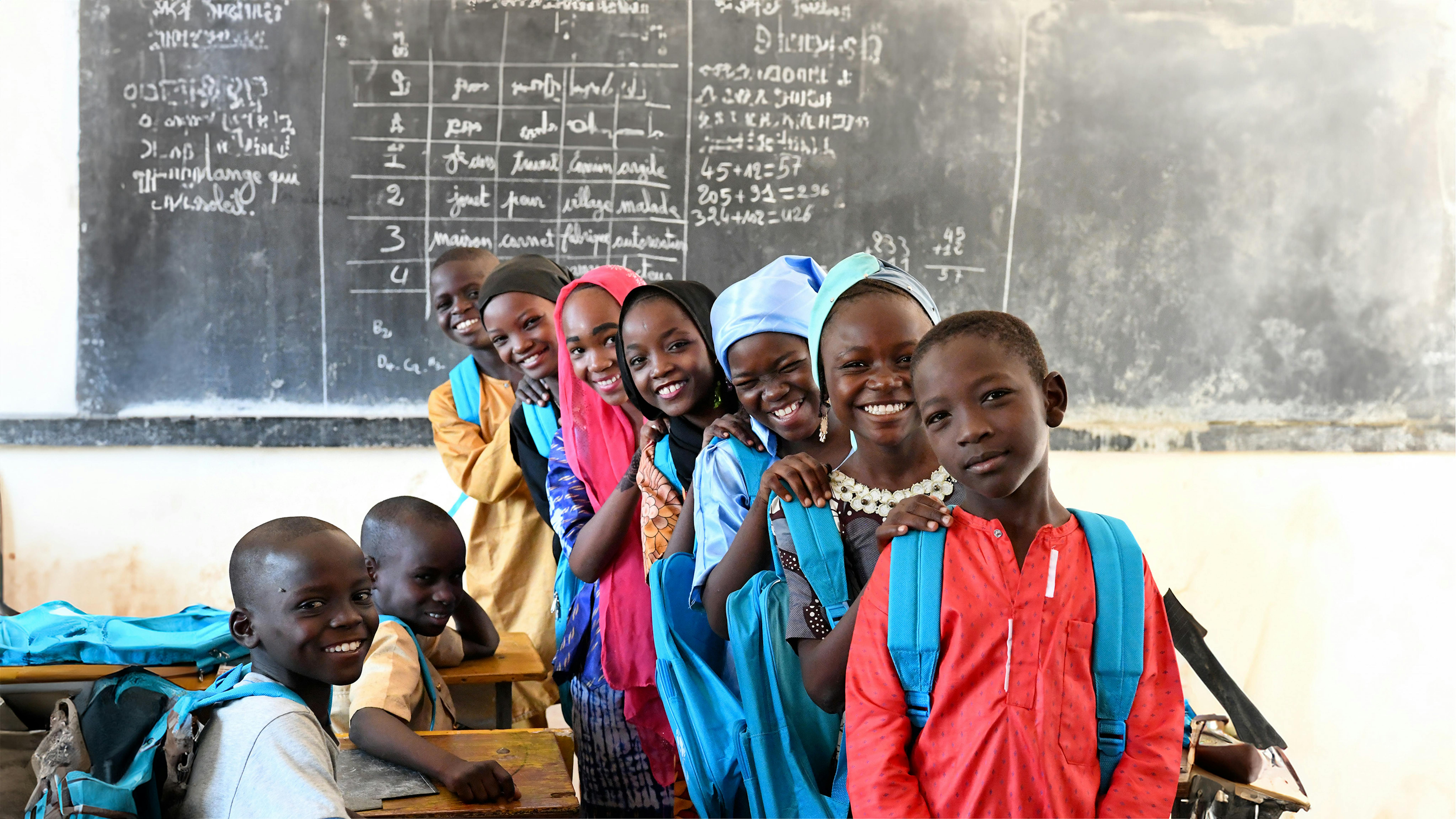 Bambini che frequentano le lezioni della scuola Noma, a Maradi, nel sud del Niger.