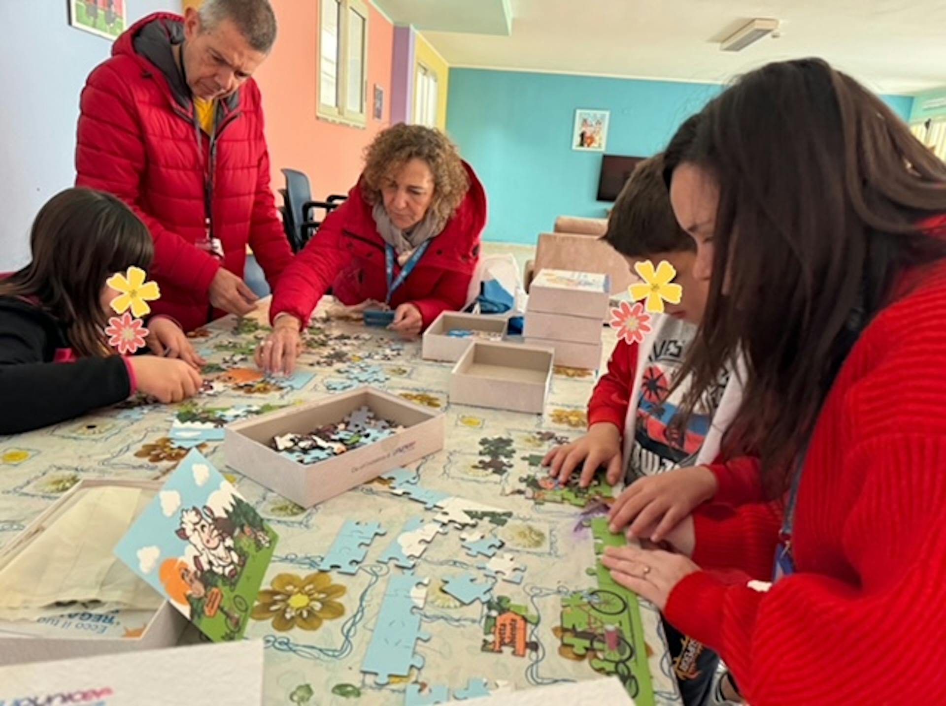 Volontari Unicef Cagliari giocano con i bambini della Casa San Vincenzo a Selargius