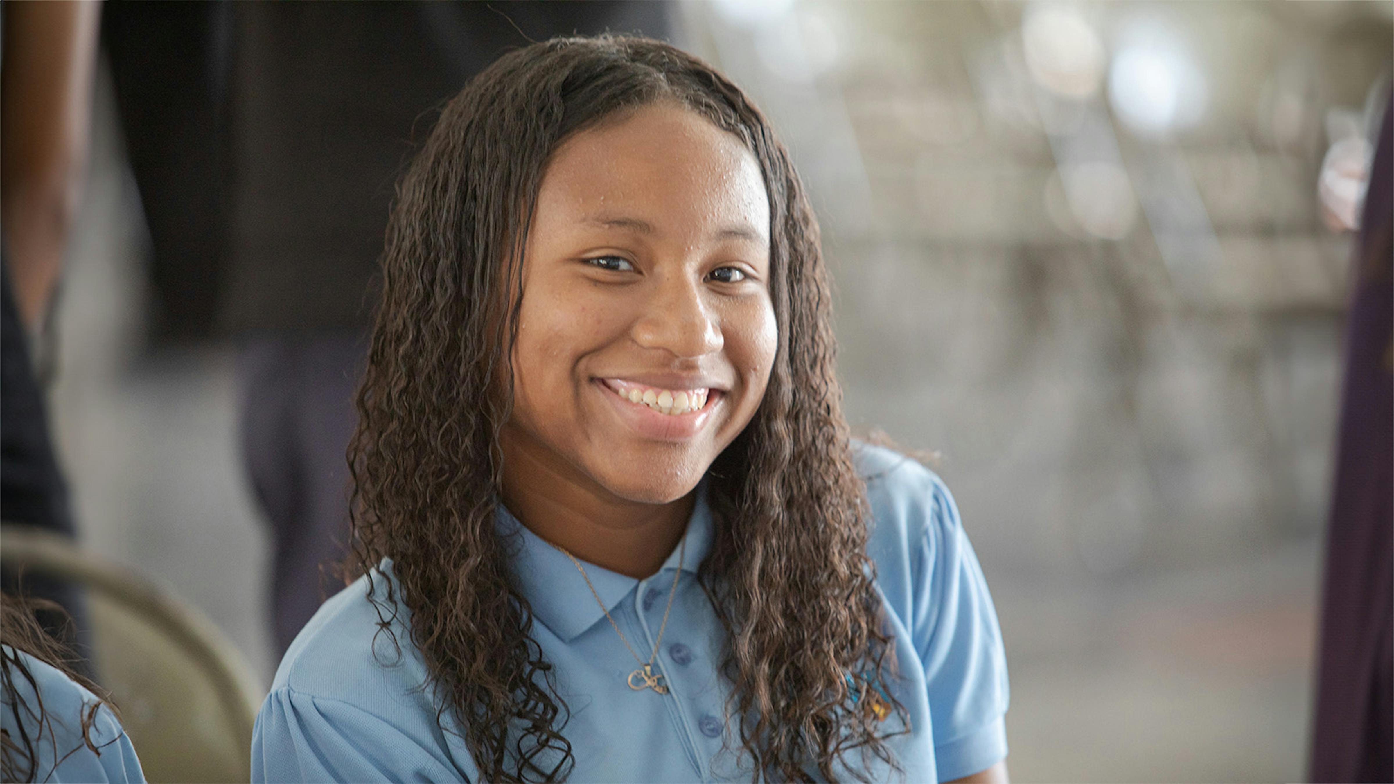 Venezuela Ragazza adolescente sorridente