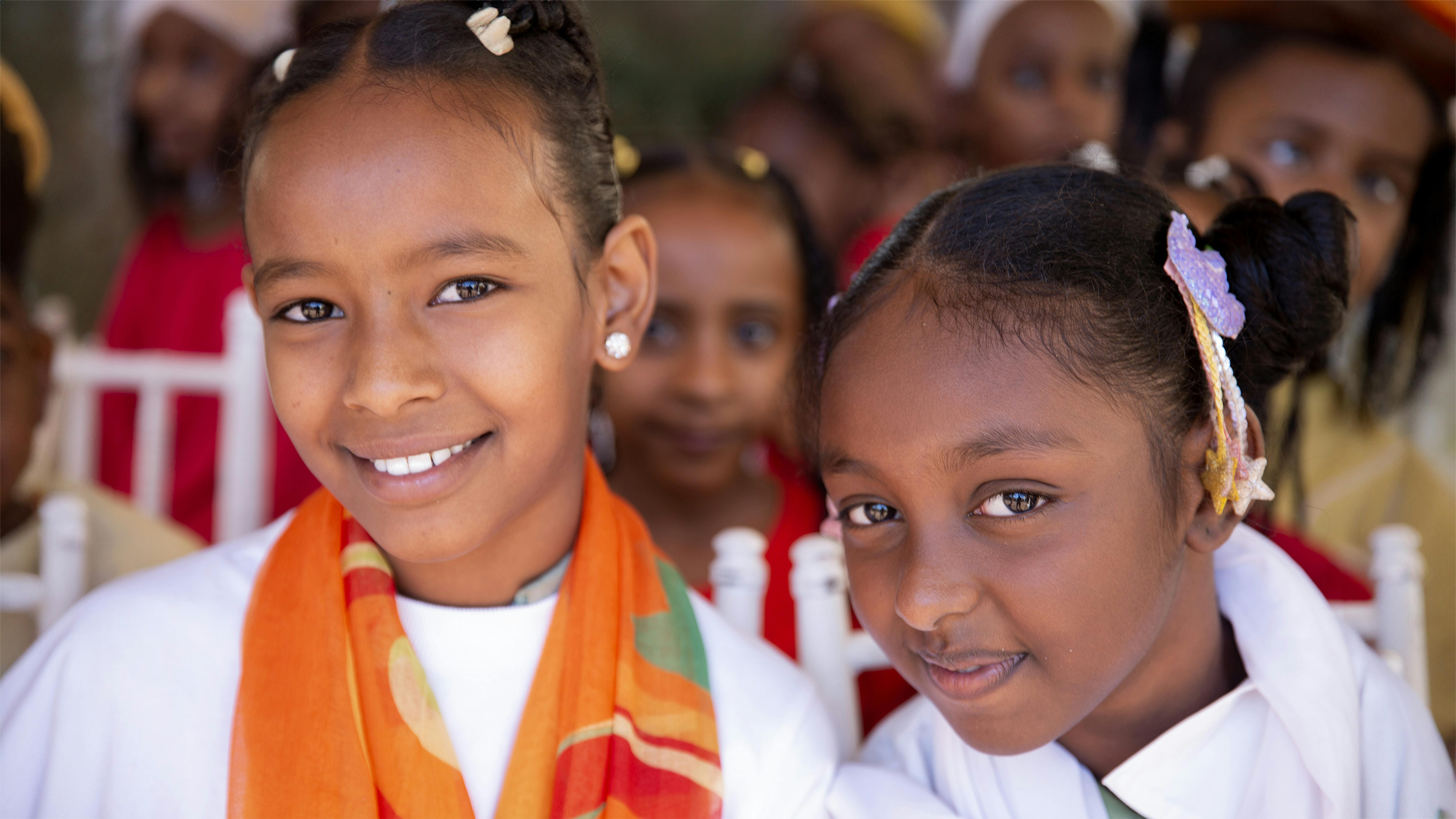 I membri del club Saleema della scuola elementare femminile Al-fayha, nello stato di Khartoum, partecipano all'evento commemorativo della Giornata internazionale della tolleranza zero per le mutilazioni genitali femminili.