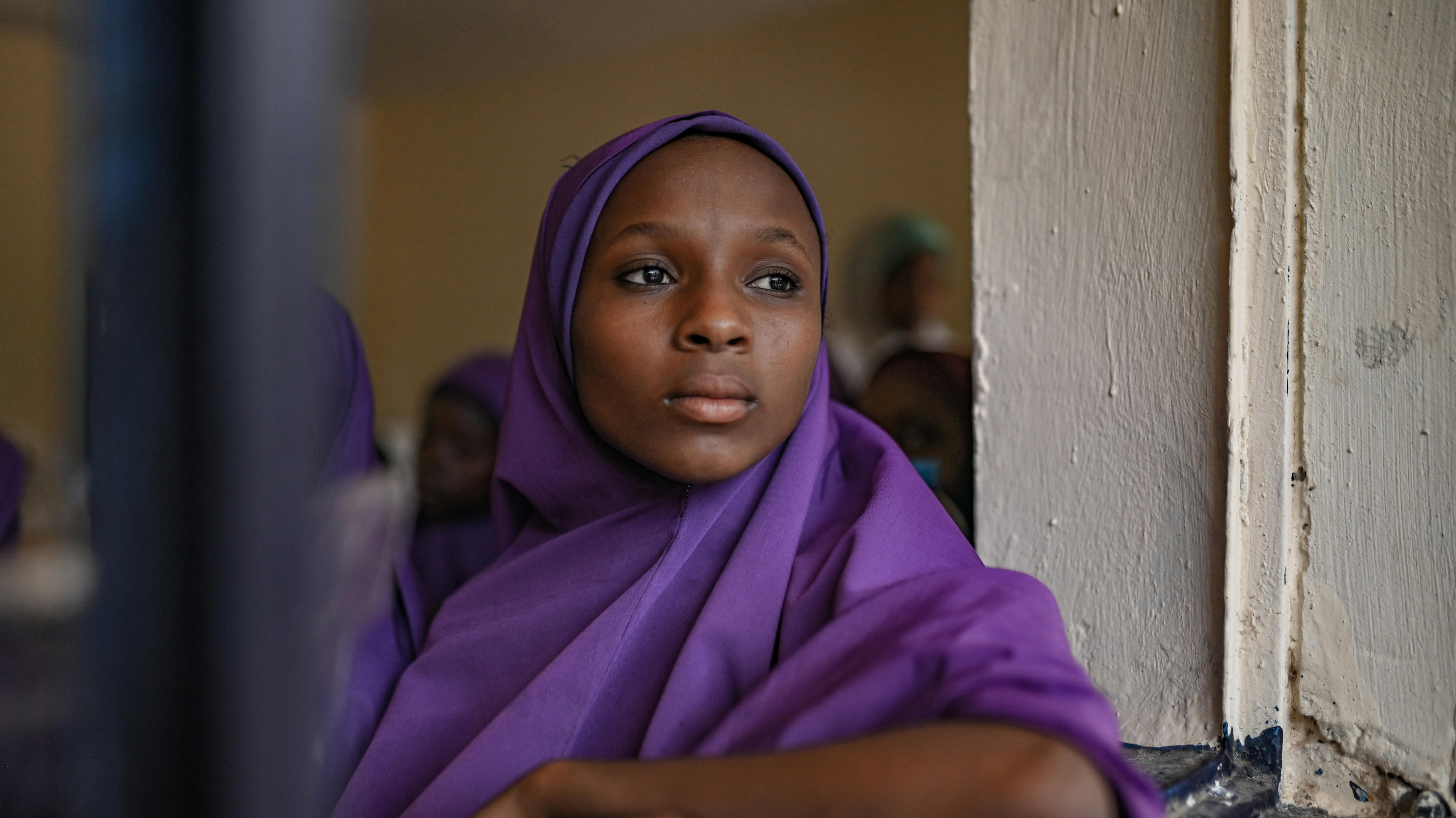 Nigeria, Aisha Mohammed Maikastina (15) in un'aula del Katsina College