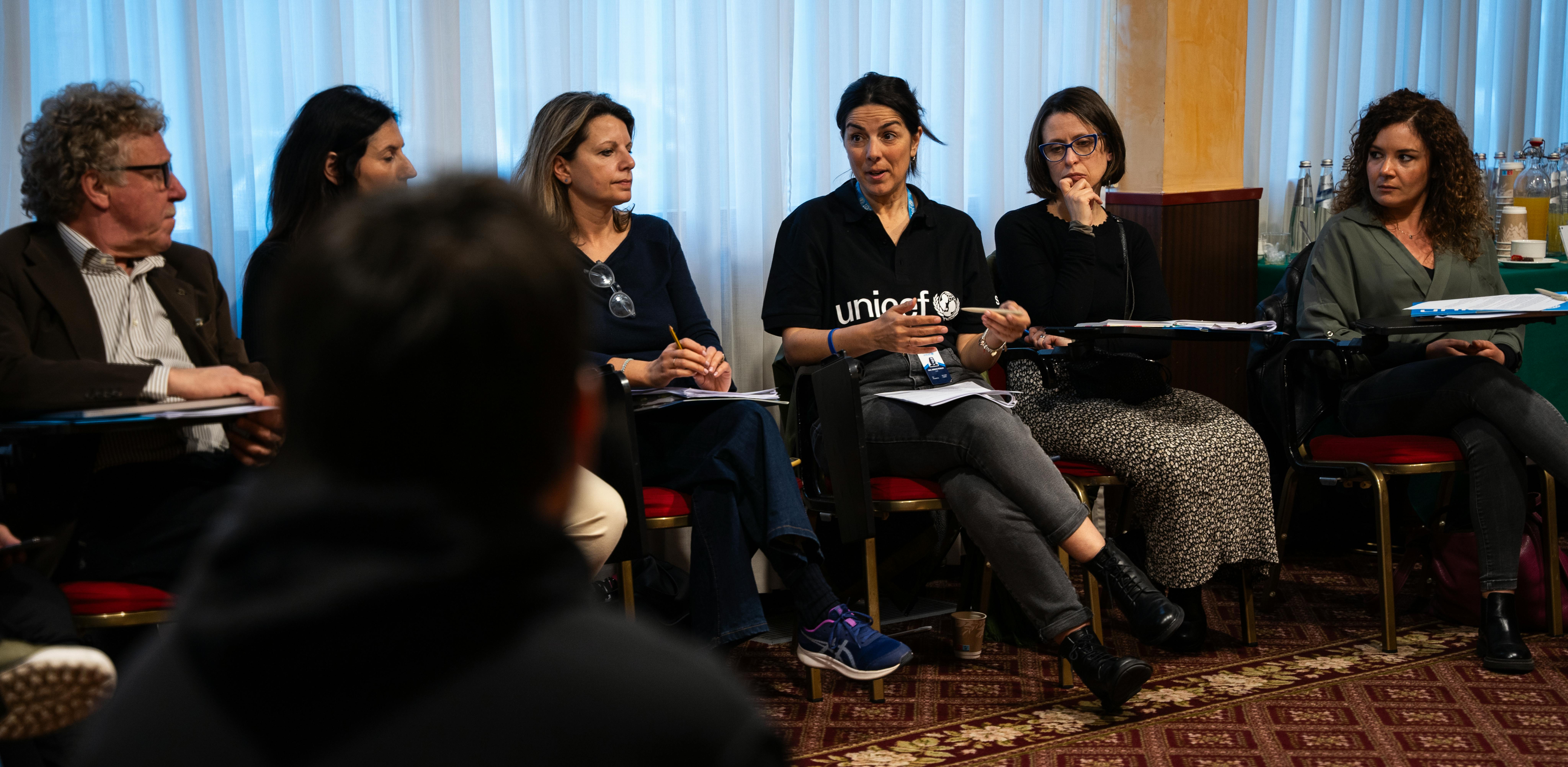 La Community of Practice durante un incontro a Milano su benessere psicosociale