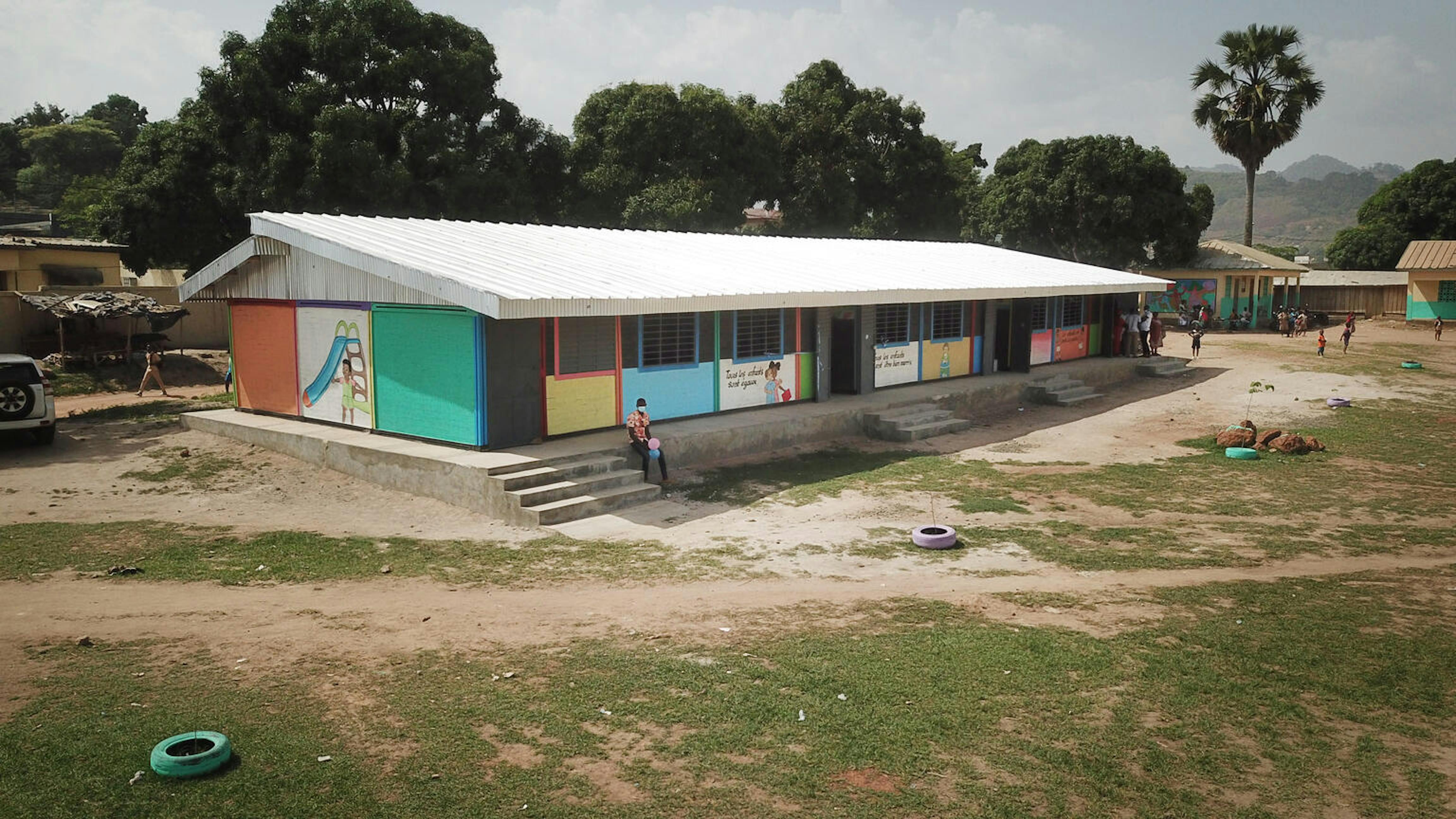 Scuole di Plastica, Costa d'Avorio