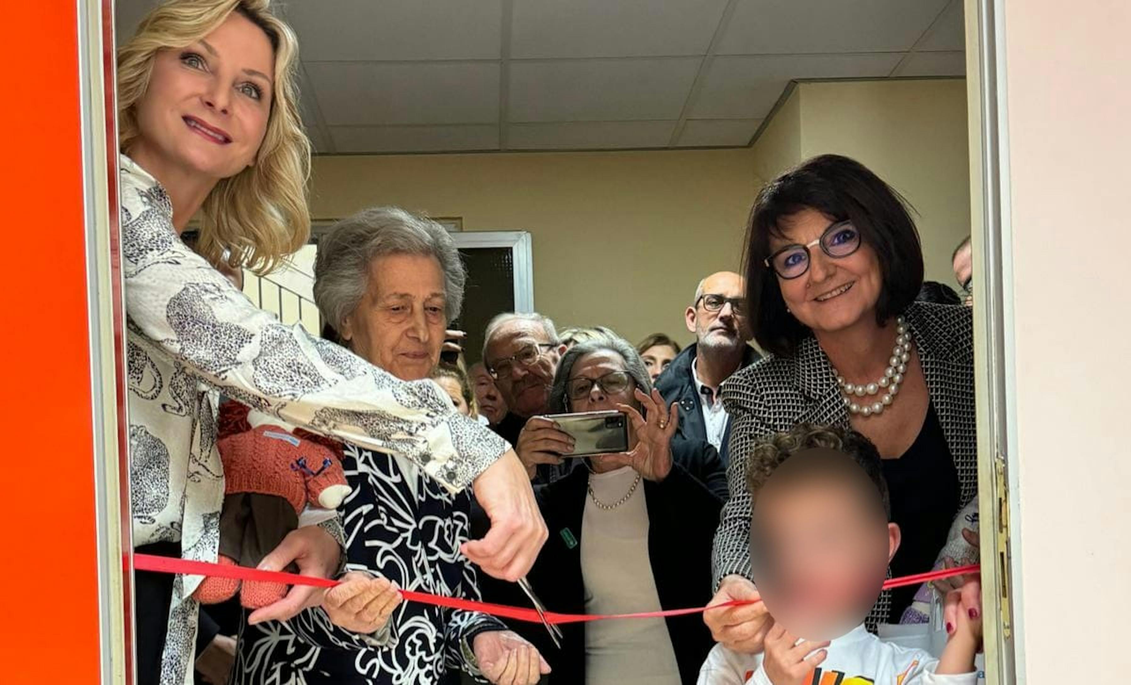 Maler, Faranda Cacace al taglio del nastro