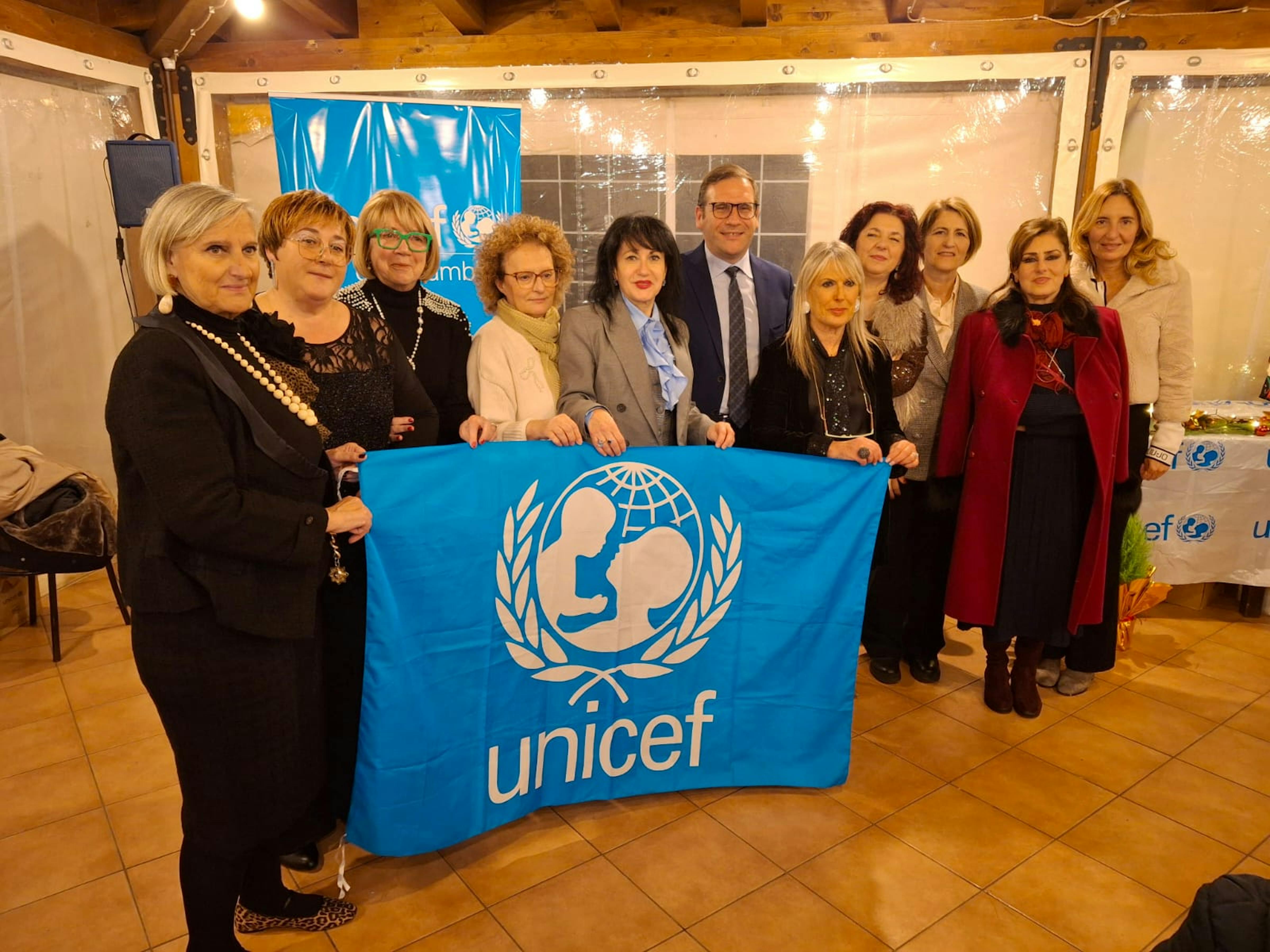 Le volontarie del comitato provinciale di Trapani per l'UNICEF