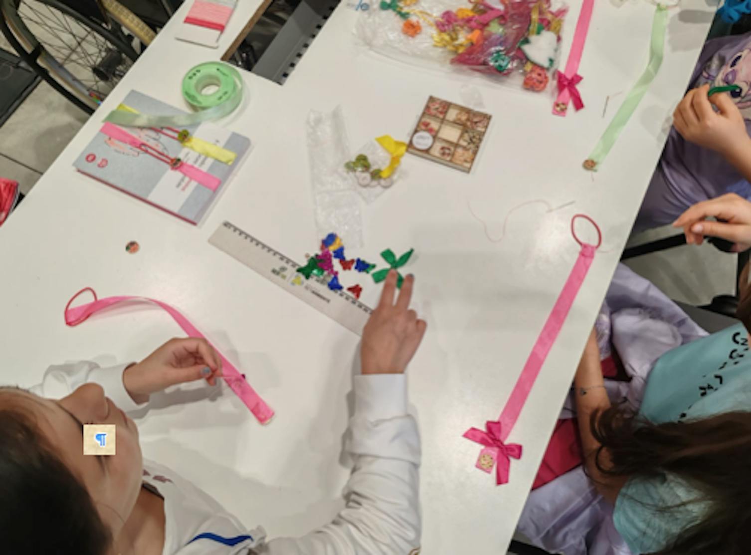 Pisa, 29 aprile 2025, alcuni lavori dei bambini della Scuola Oberdan che  hanno partecipato al laboratorio