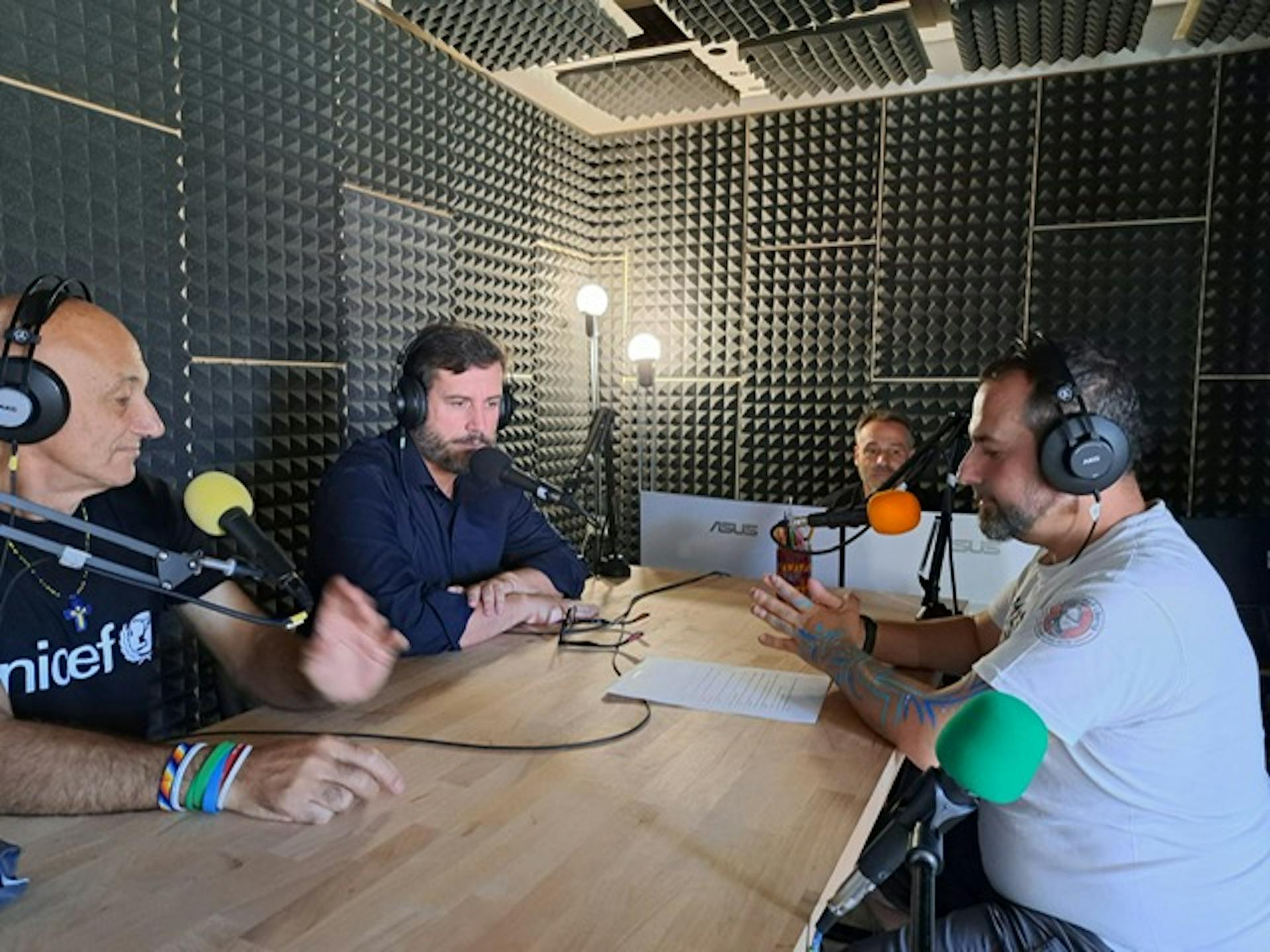 Andrea Iacomini in sala registrazione