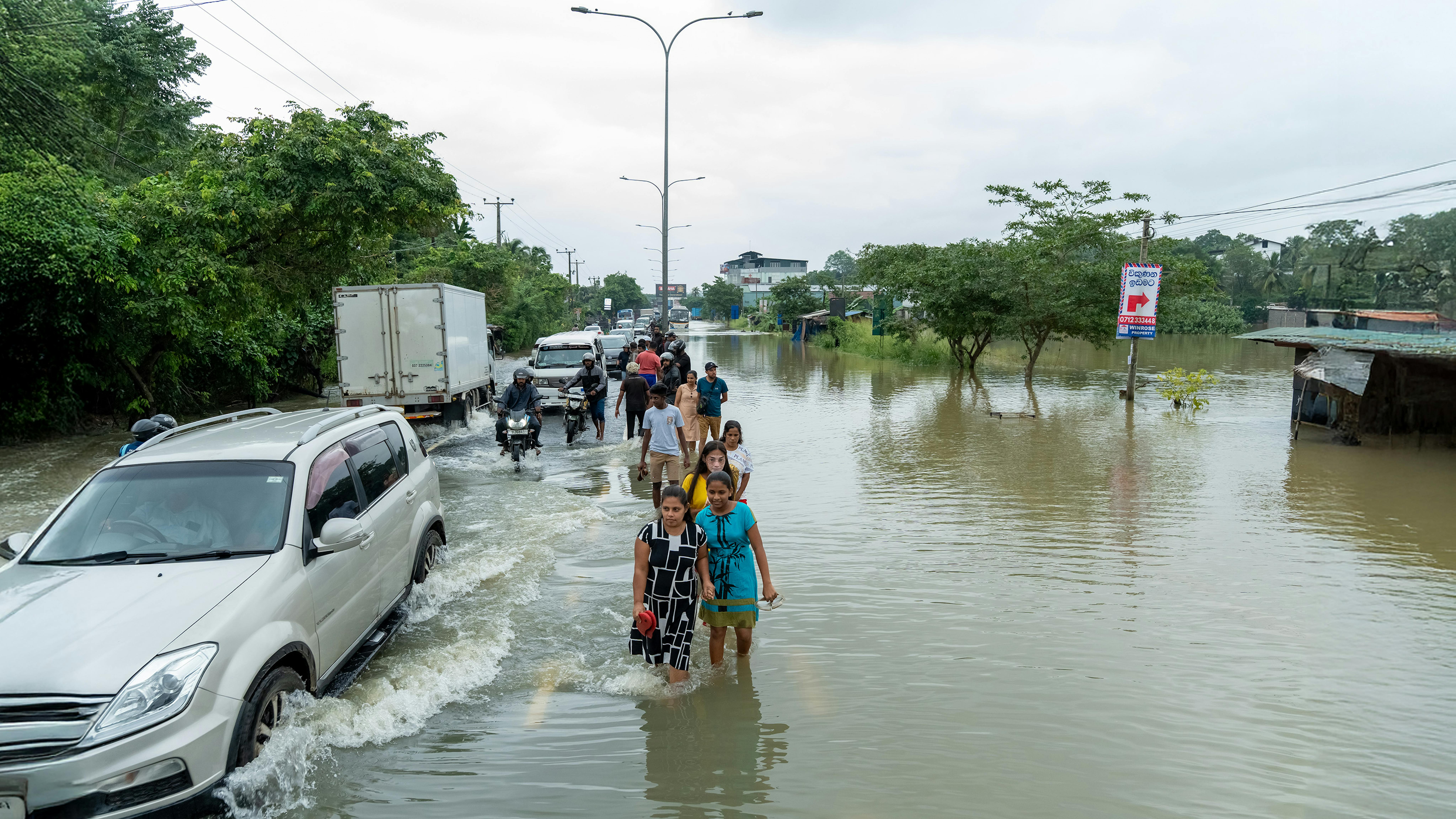 Il 29 novembre 2025, Distretto di Gampaha, Sri Lanka. IDP dovuti alle inondazioni causate dal ciclone Ditvah,