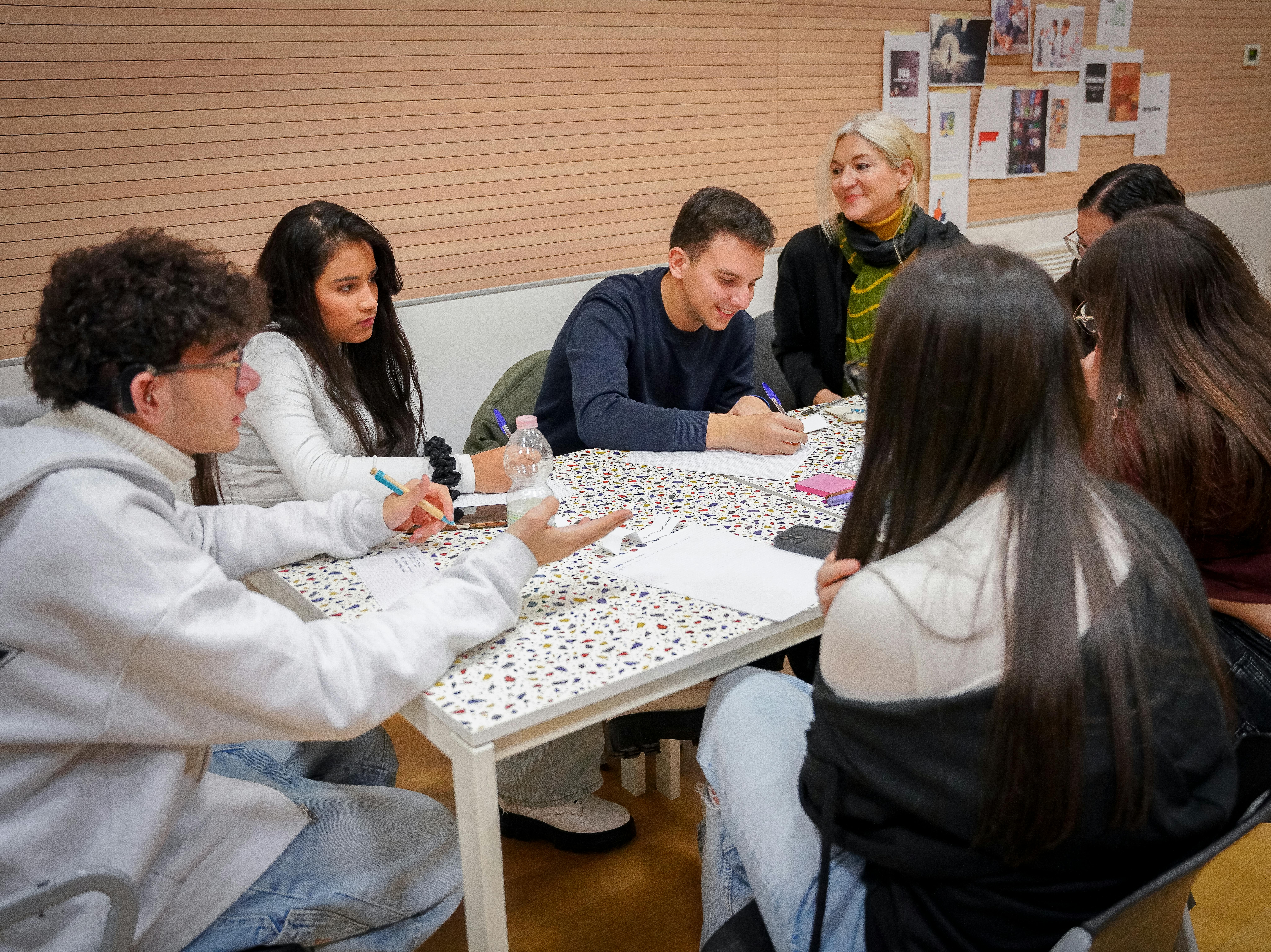 Dettaglio dei lavori dello Youth Advisory Board