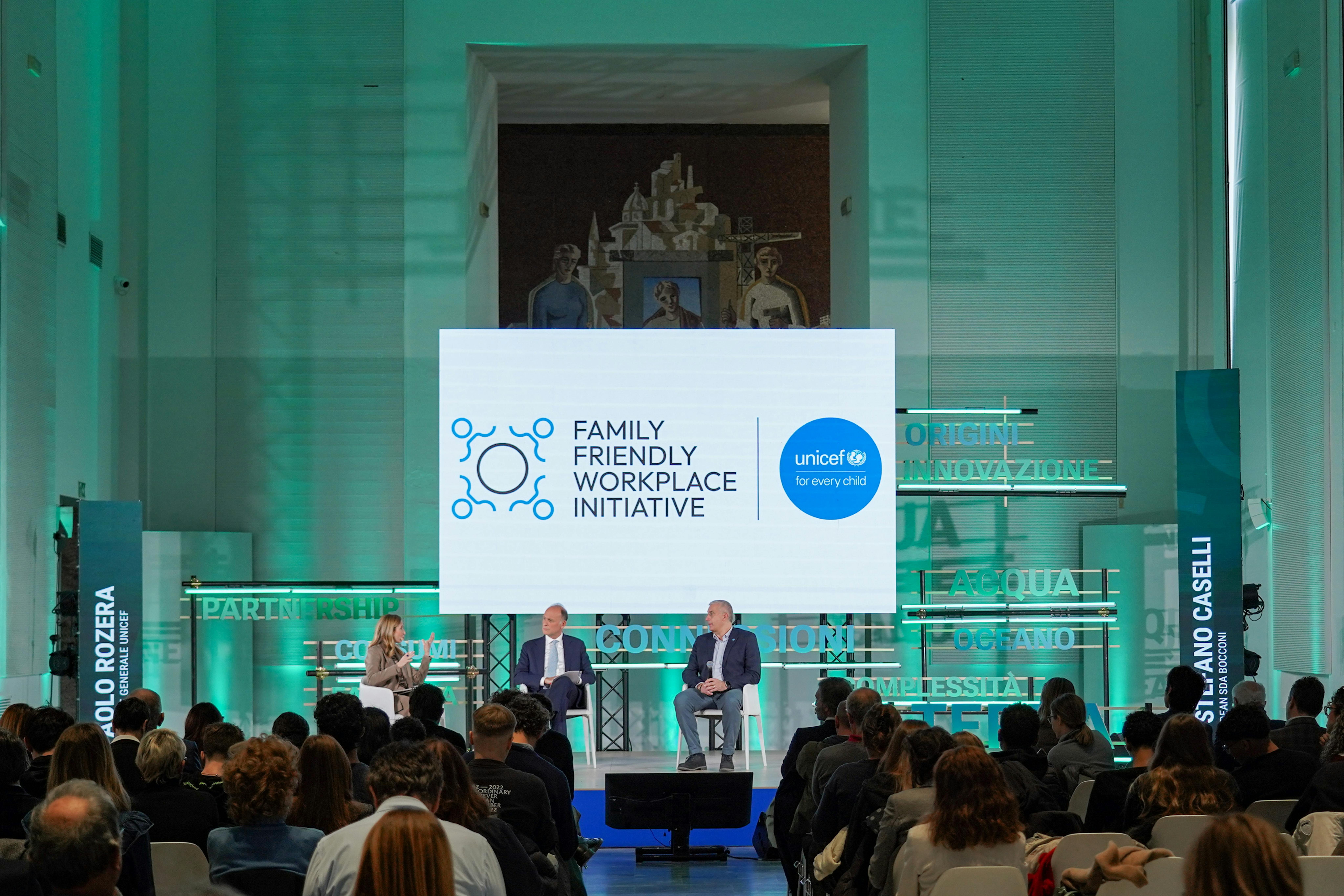 Il lancio dell’iniziativa a l’Economia del Futuro con Francesca Gambarini, giornalista del Corriere della Sera, modera l’evento Stefano Caselli, Dean SDA Bocconi School of Management Paolo Rozera, Direttore Generale UNICEF Italia