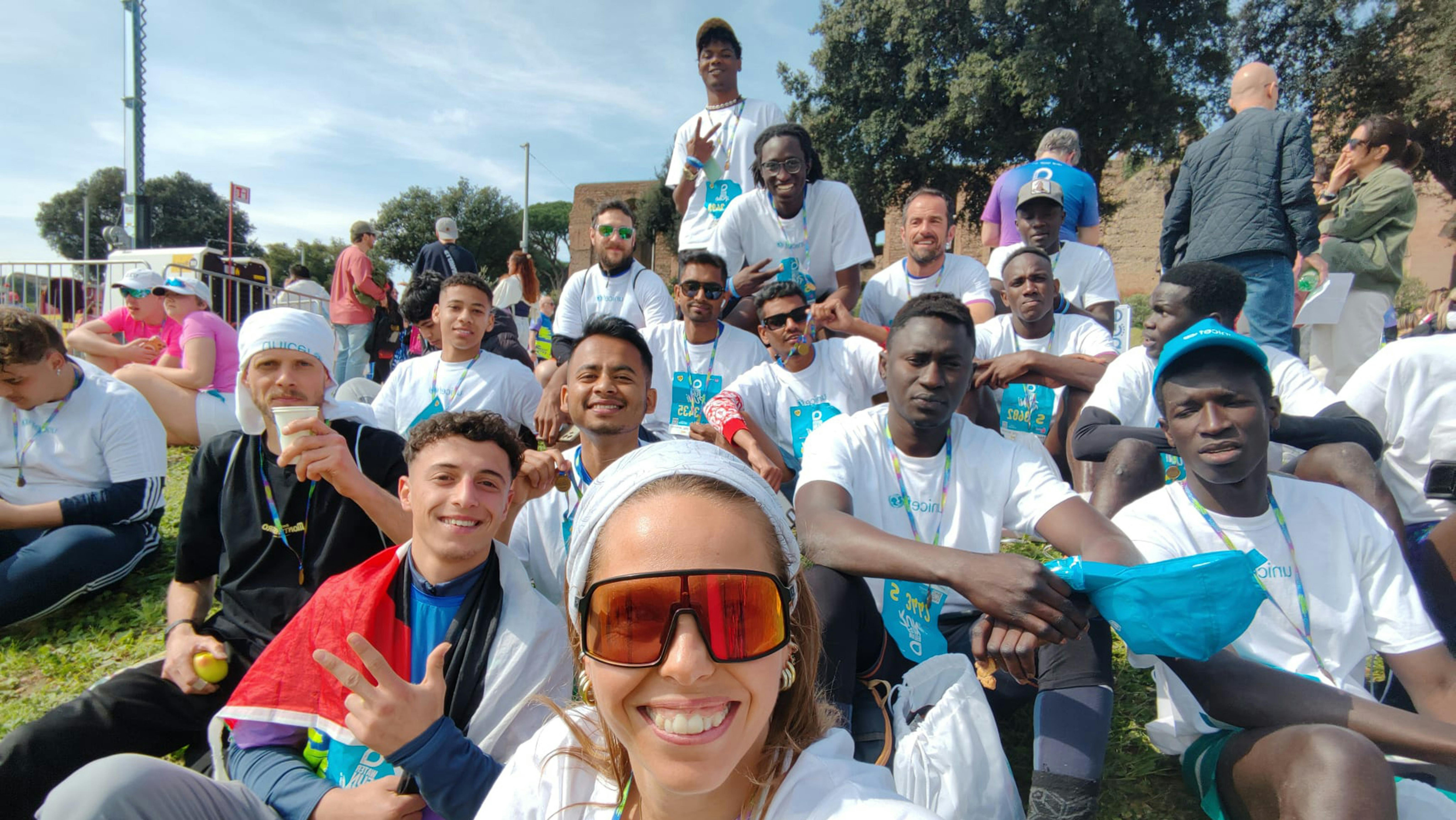 Il gruppo composto da ragazzi in accoglienza in famiglia dell'UNICEF