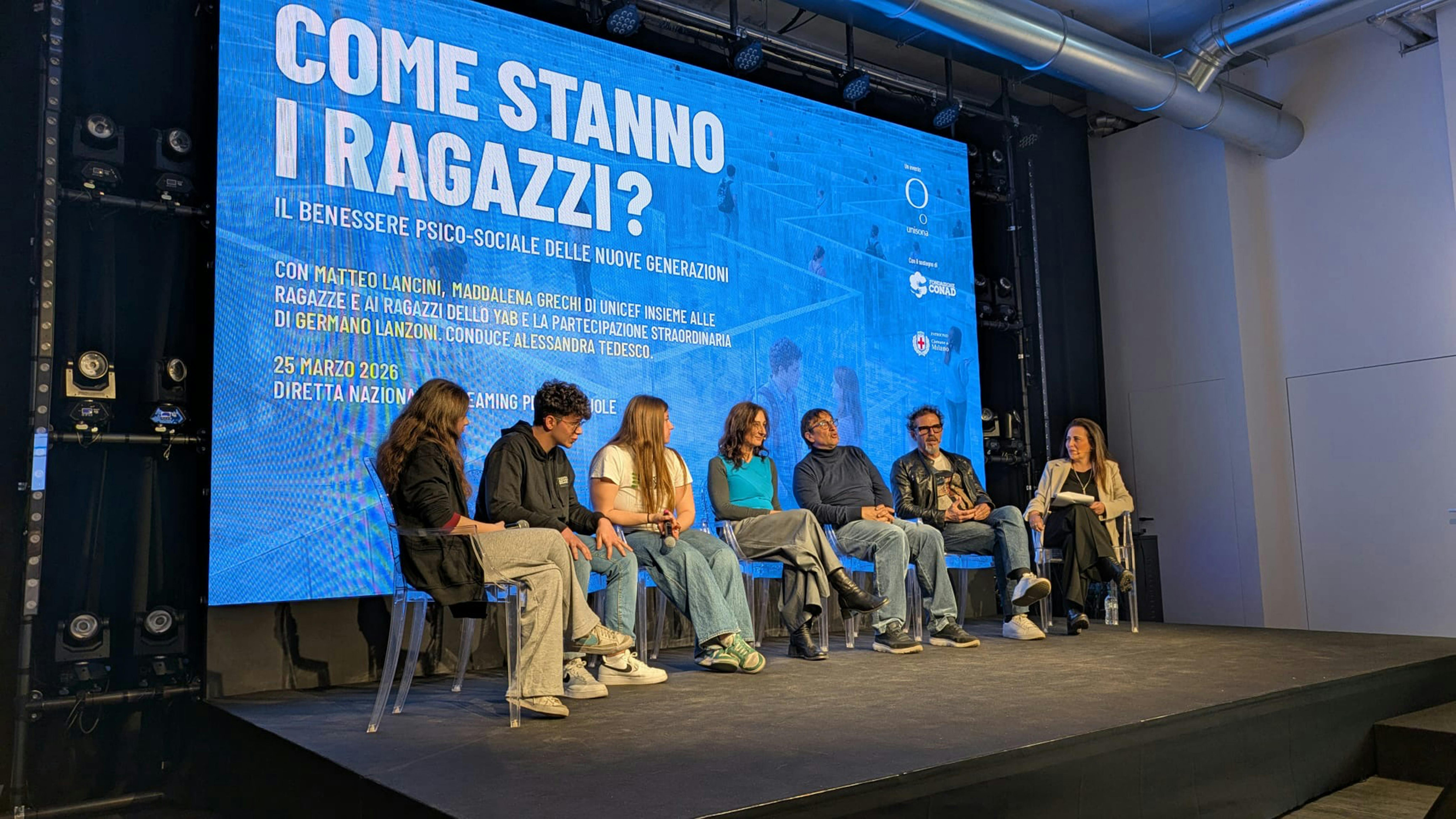 la diretta UNISONA con 25500 studenti, 249 istituti e 189 città in tutte le regioni d’Italia - credits photo UNISONA
