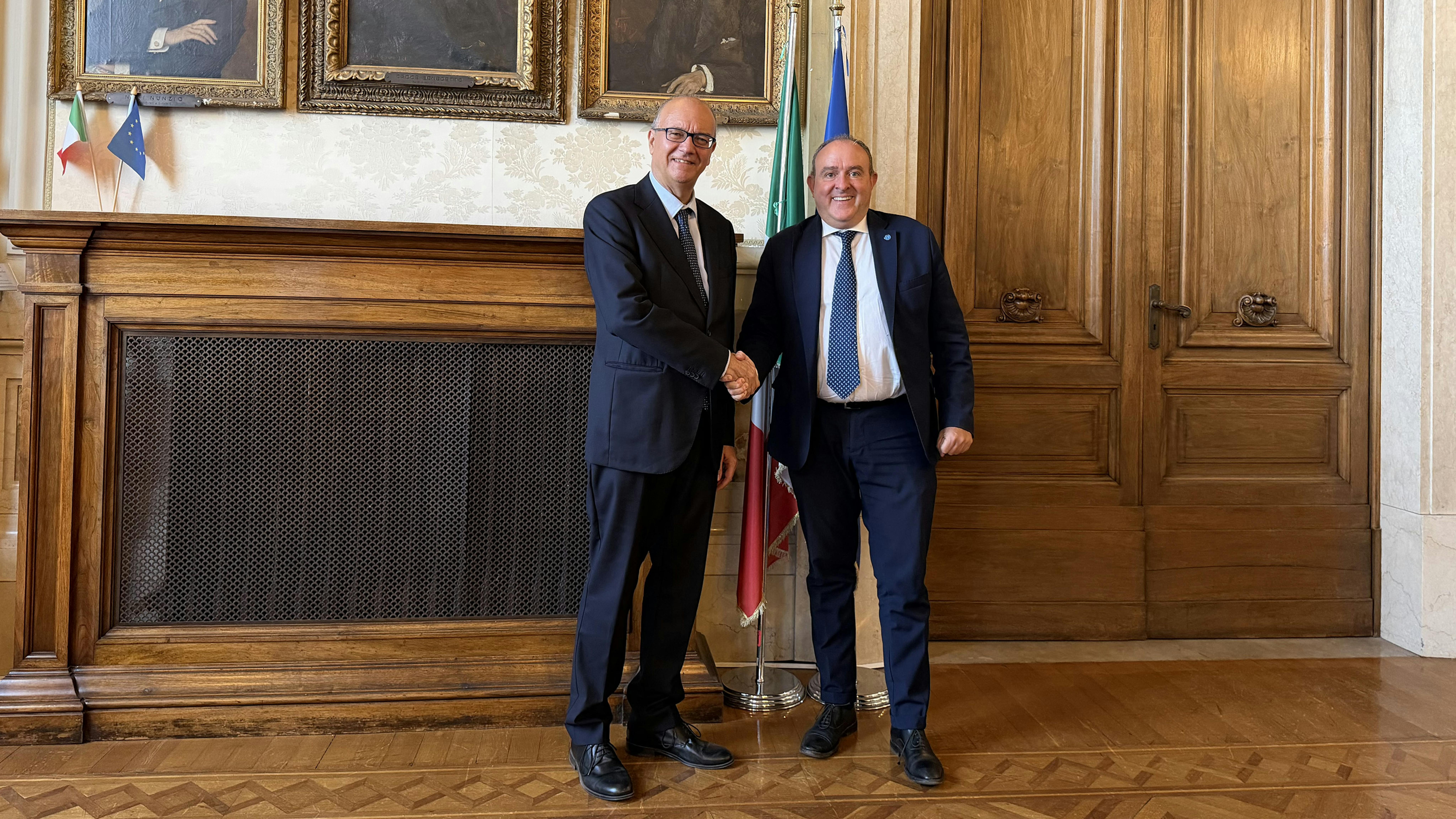 da sinistra Il Ministro dell'Istruzione e del Merito Giuseppe Valditara e il Presidente UNICEF Italia Nicola