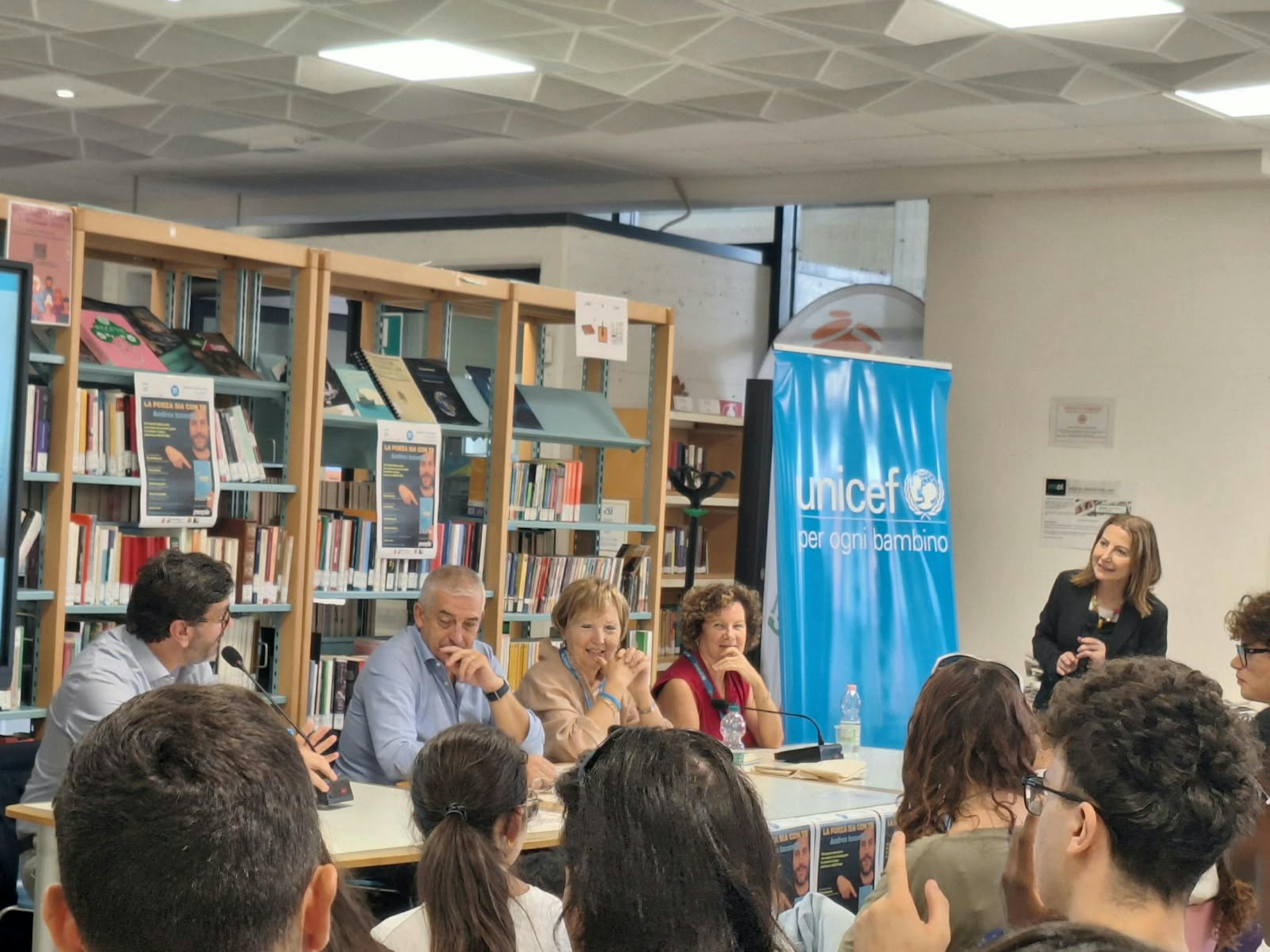Accoglienza della dirigente della biblioteca G. Lesca di San Benedetto del Tronto