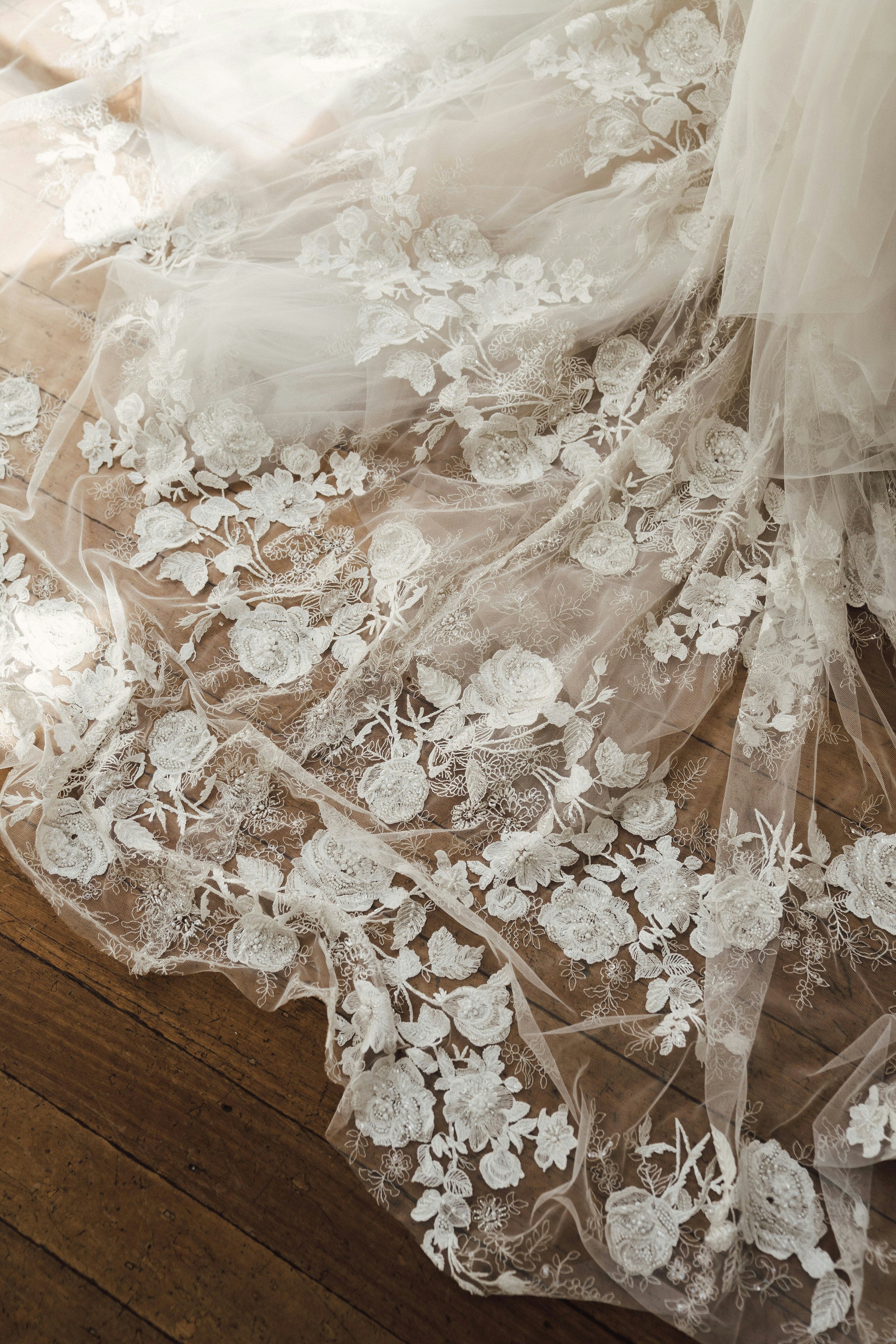 Bridal lace on a wedding dress 