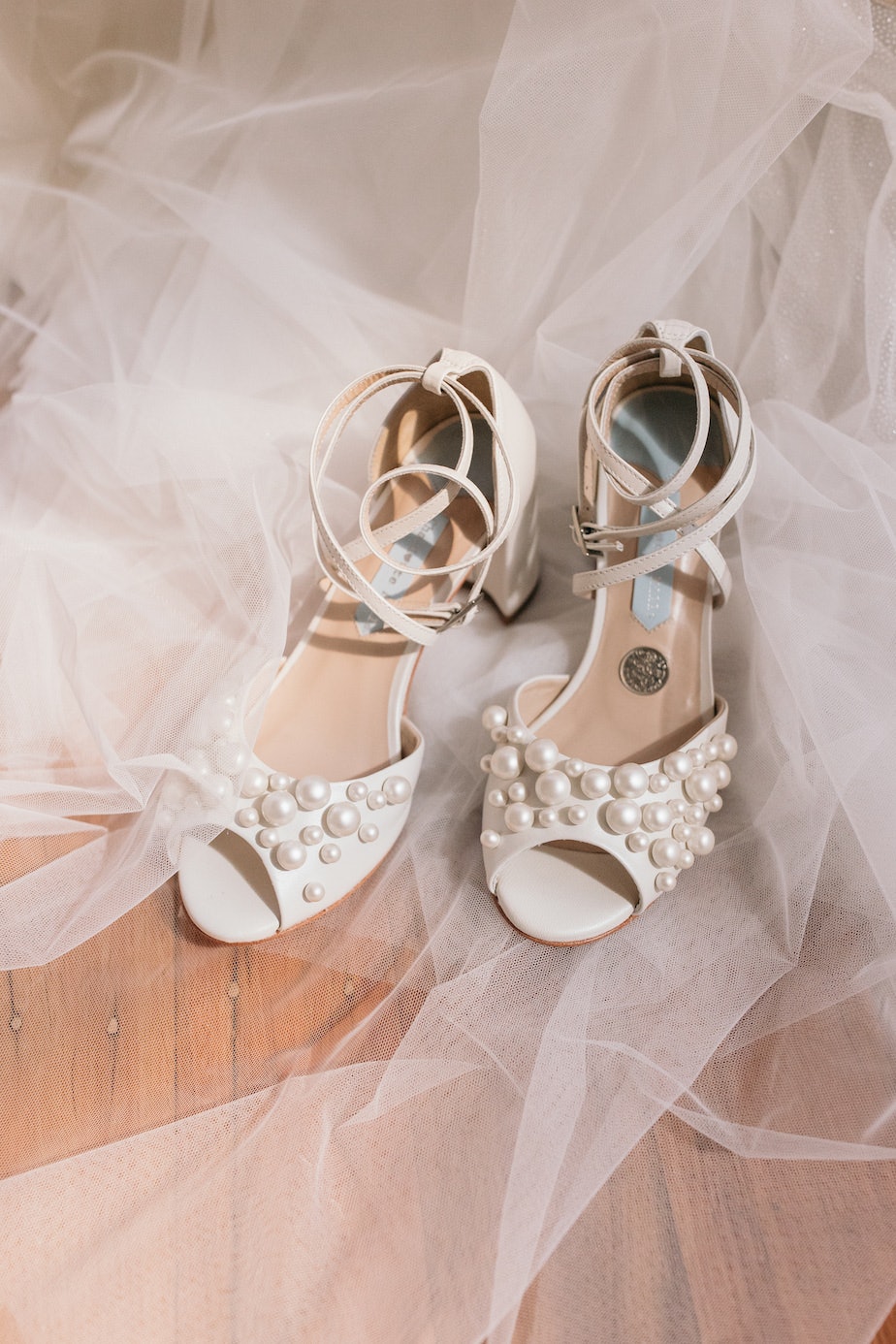 Bridal shoes with pearl beading 
