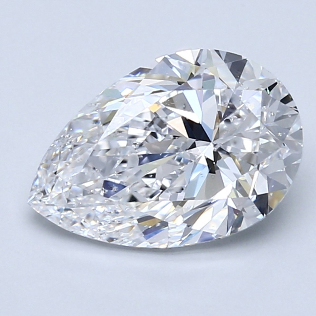 Pear shaped diamond 