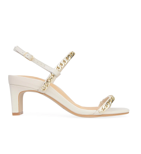 White high-heel shoes with gold chain