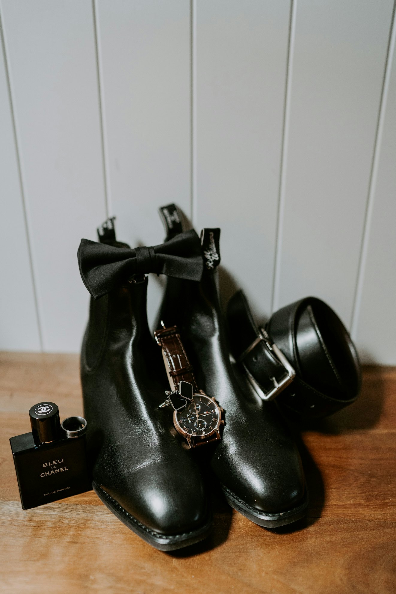 Grooms shoes, watch and belt
