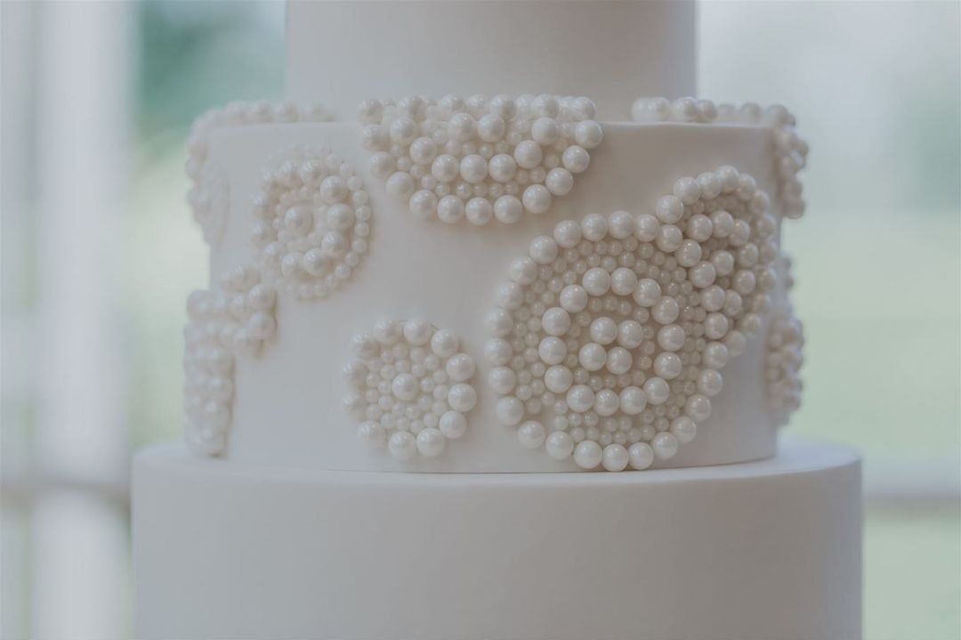 Wedding cake with pearl detailing