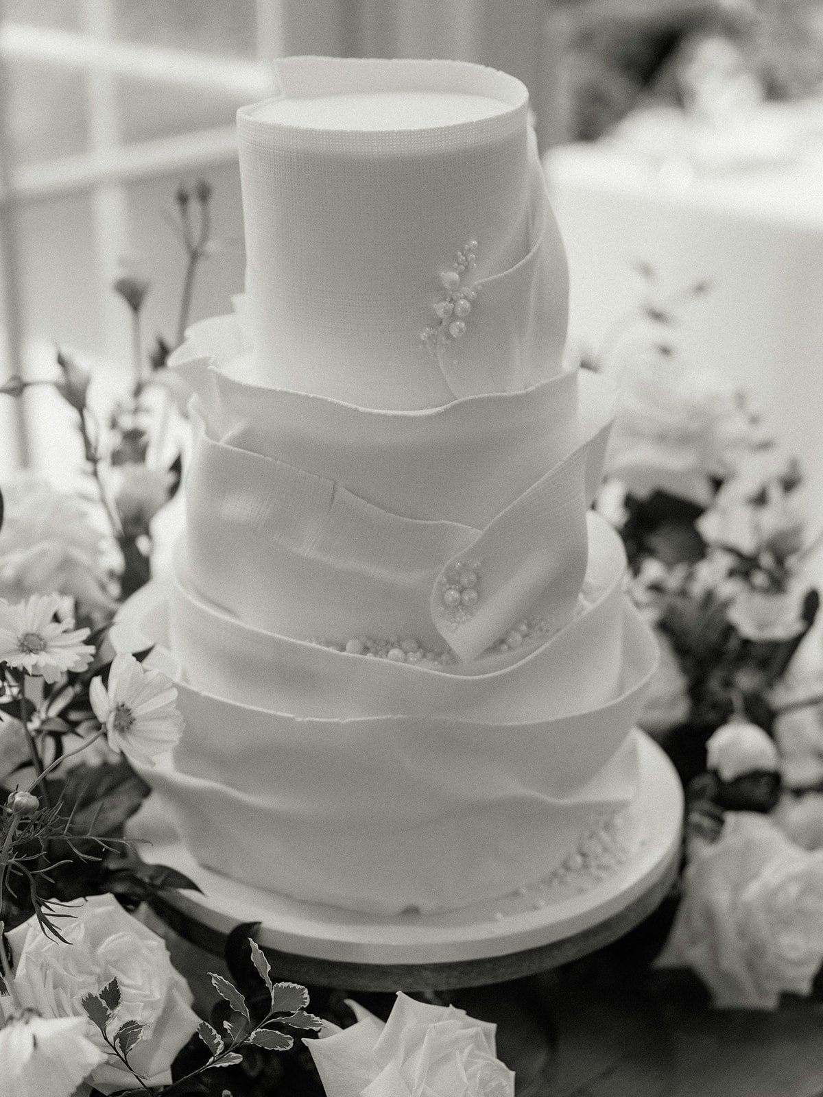 Wedding cake with pearl flowers