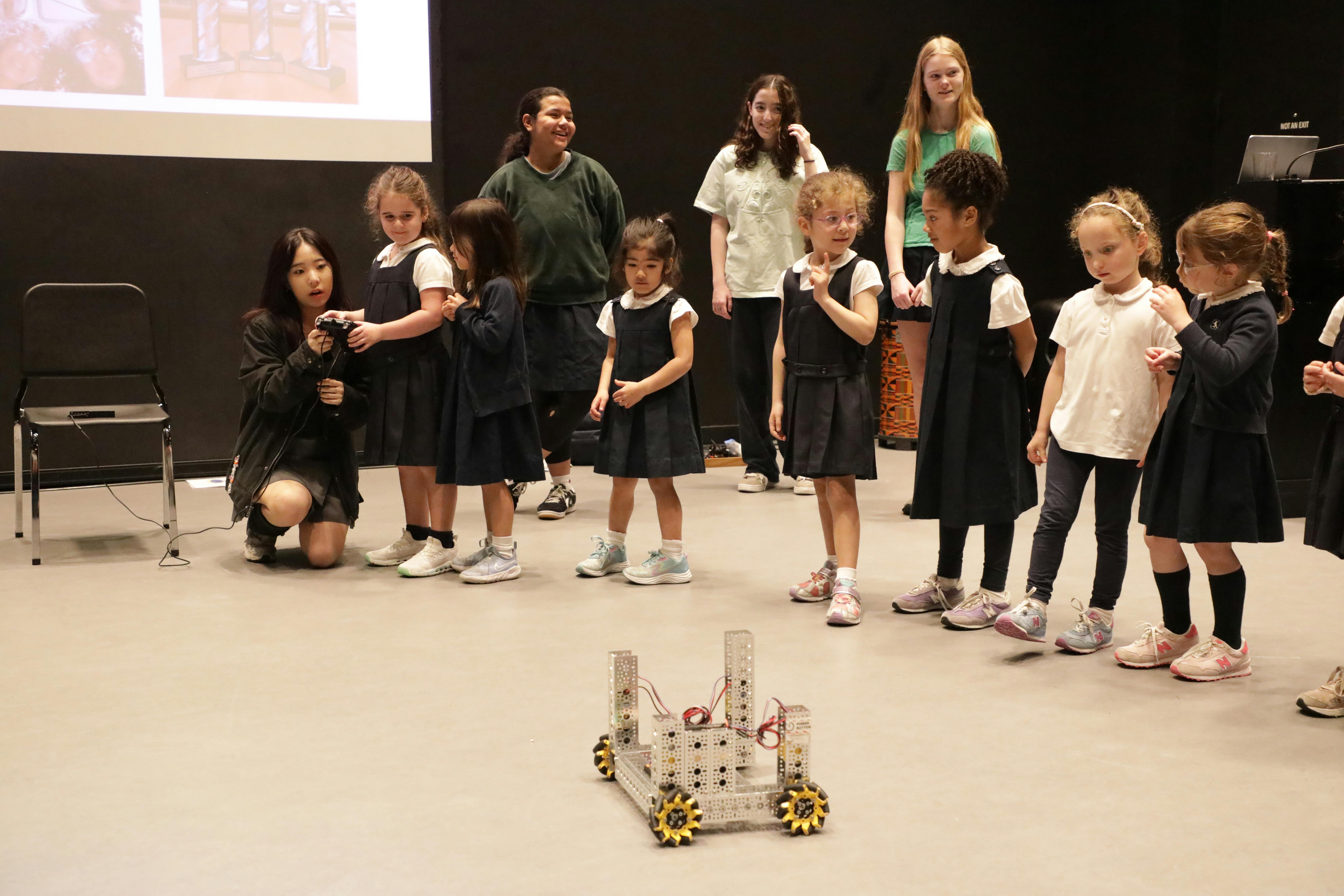 Robotics Team Teaches Kindergarteners