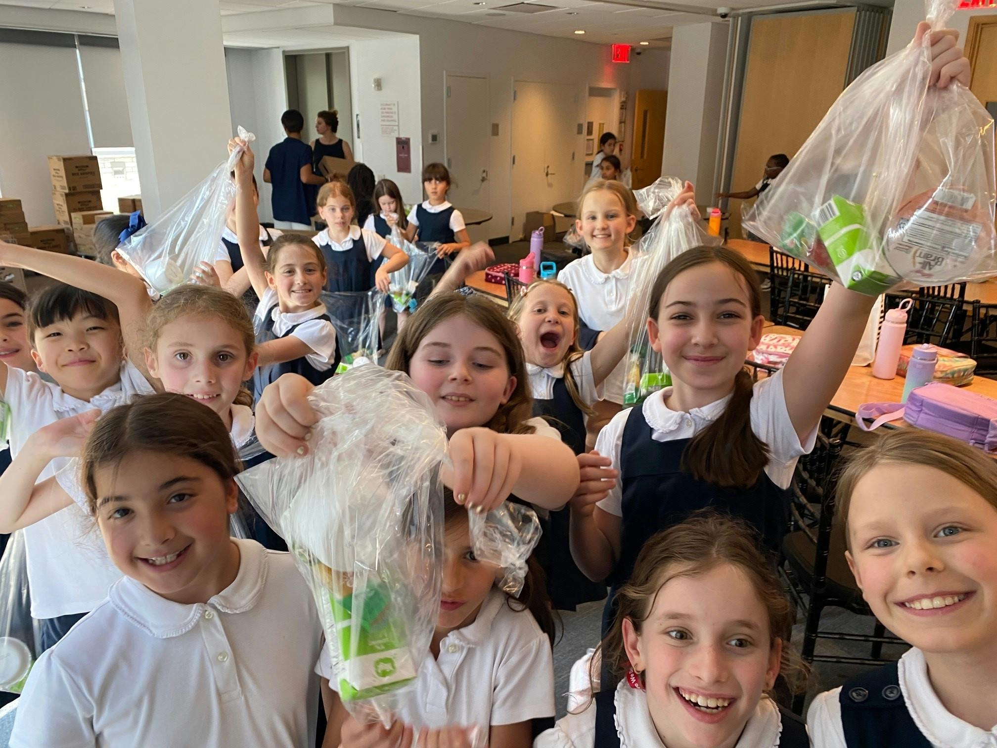 Class III Visits God’s Love We Deliver