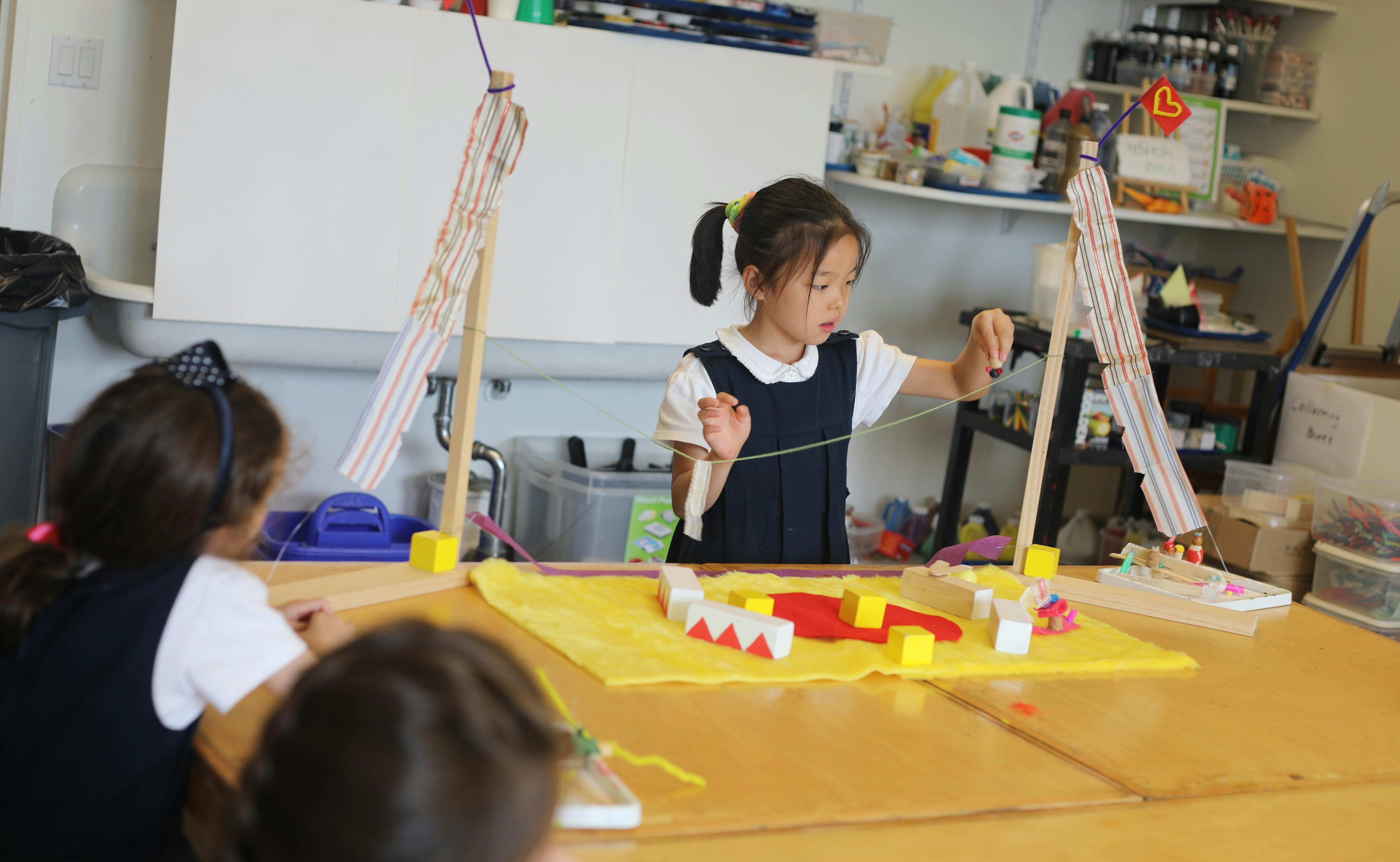 Recreating Calder’s Circus in Class I