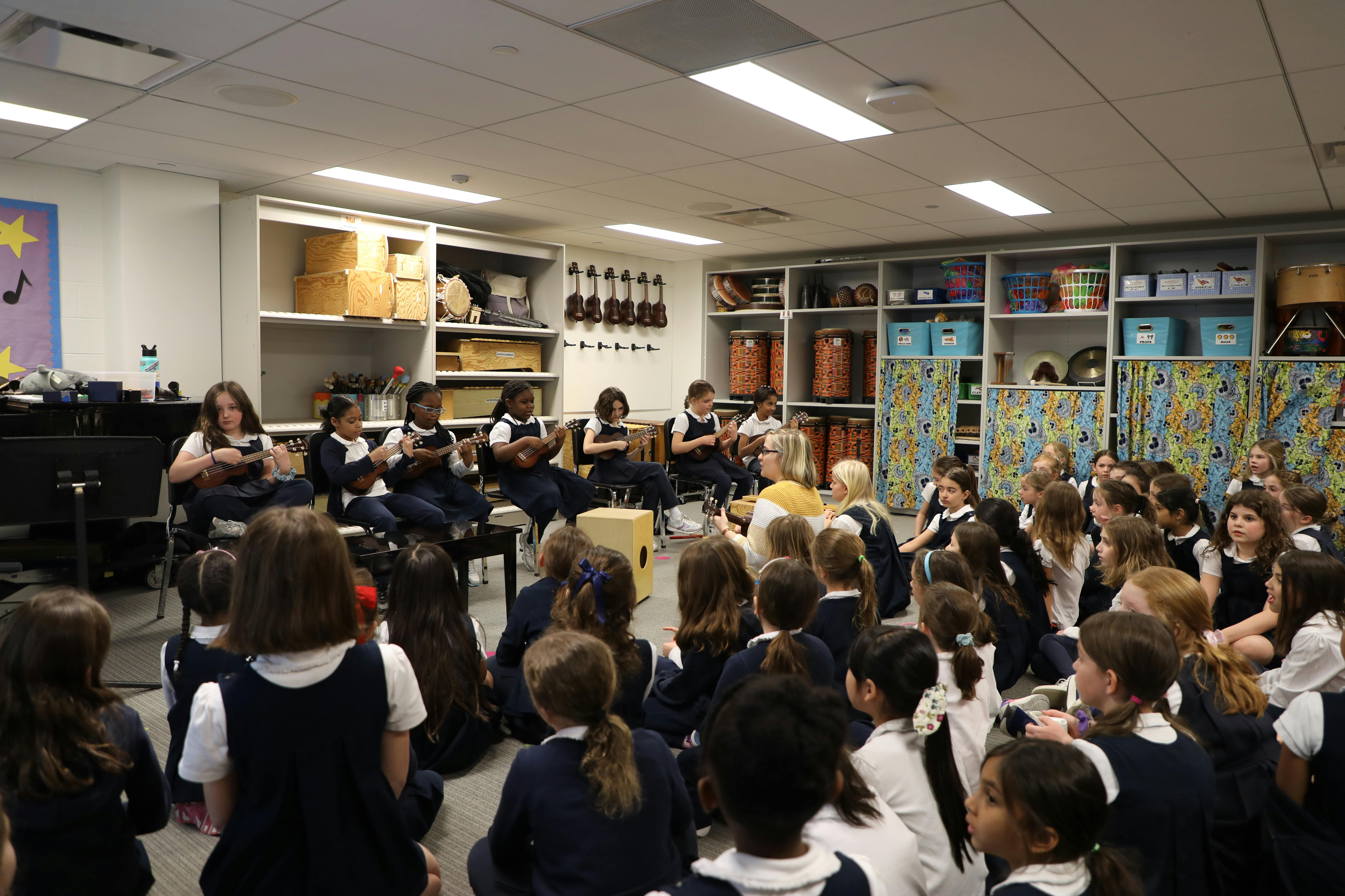 Lower School Ukulele Concert 