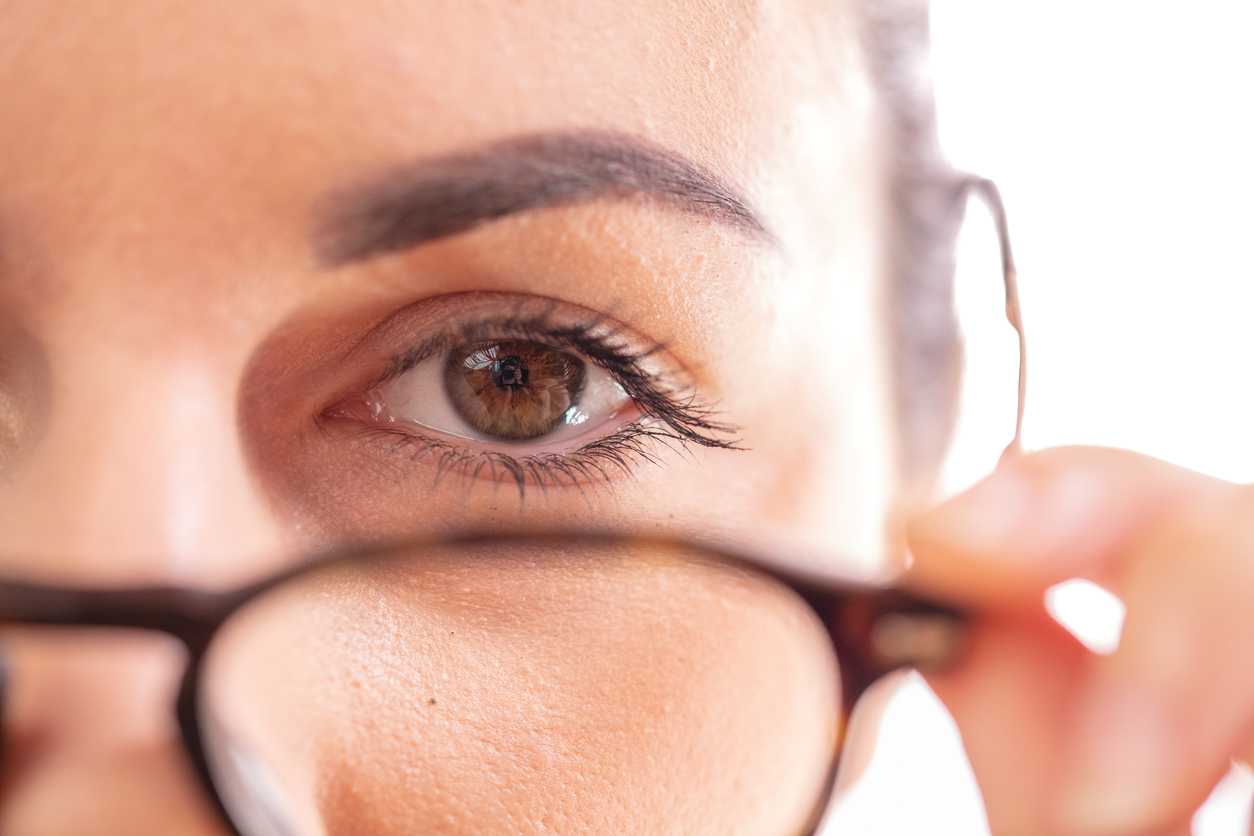 New York Laser Vision Blog | The Relationship Between Dry Eye and Blepharitis (MGD)