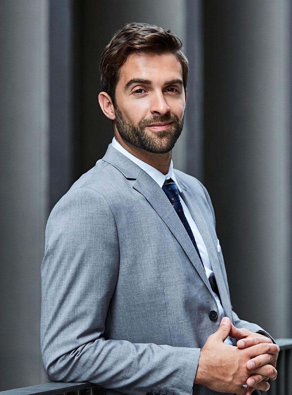 man after fue hair transplant dallas