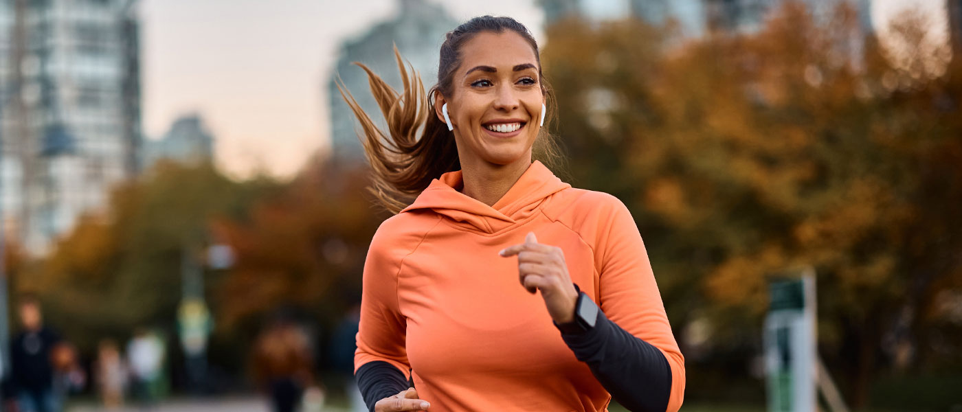 woman jogging after HRT from Genesis Lifestyle Medicine
