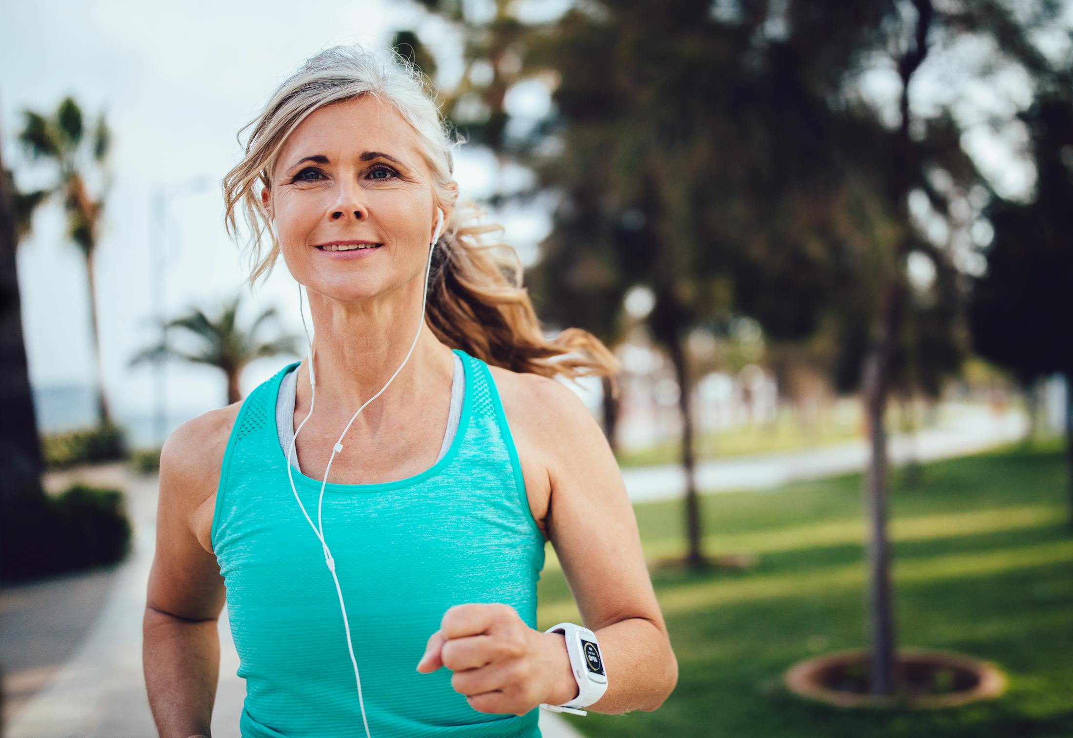 woman running after HRT for women in Corona