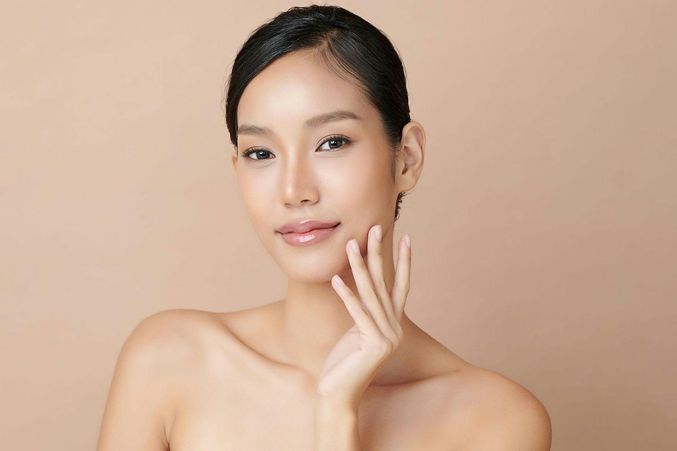 Woman with beautiful skin after Morpheus8 treatment from Genesis Lifestyle Medicine.