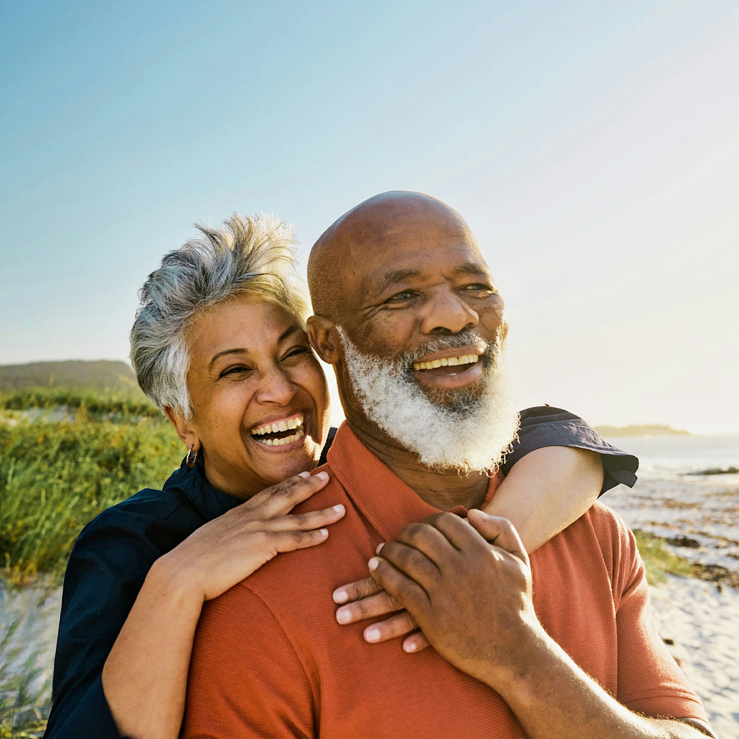 happy healthy couple on the beach after Methylene Blue treatment in Indianapolis