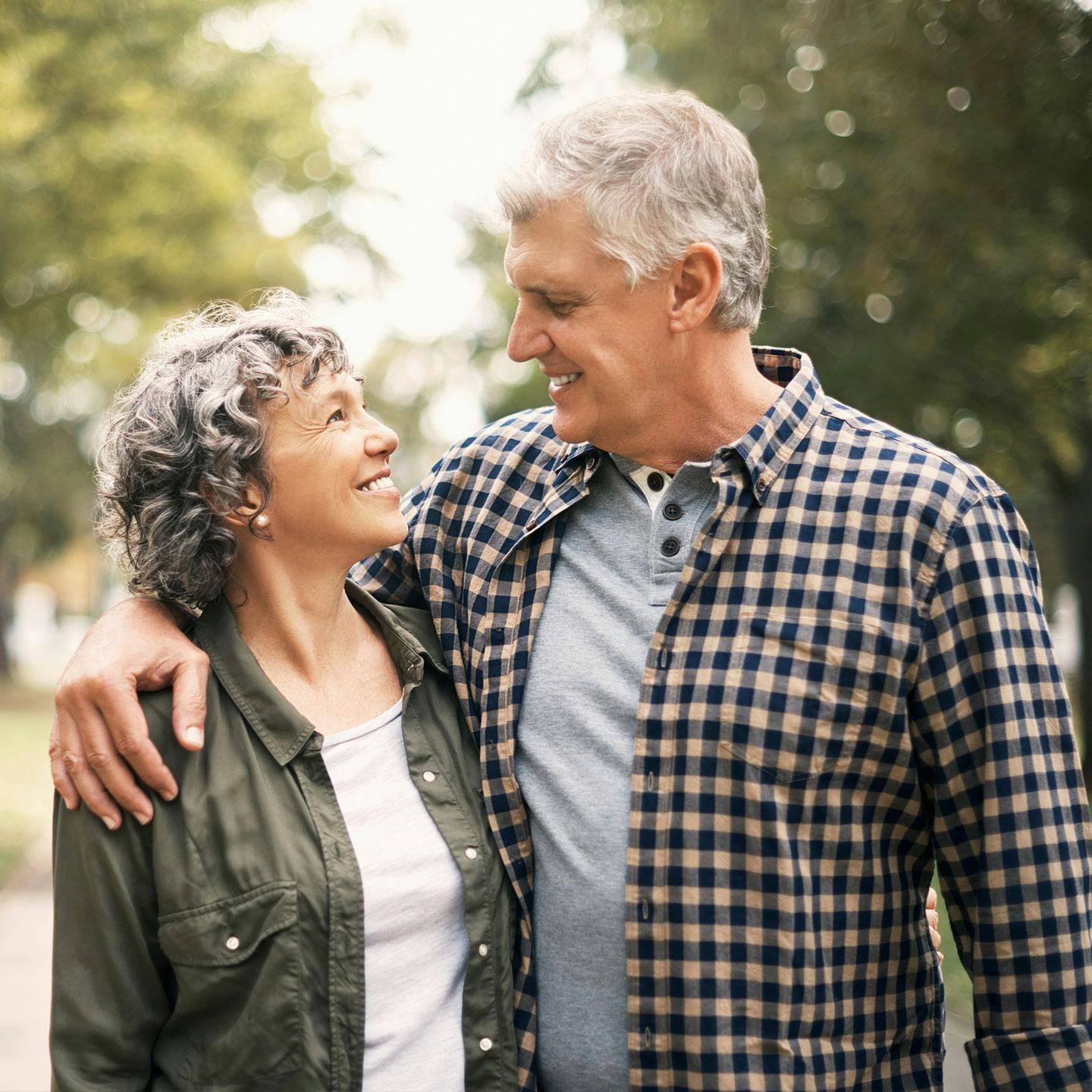 happy older couple after Methylene Blue treatment in Murfreesboro