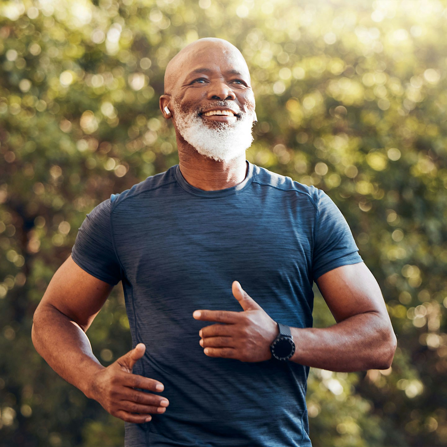healthy older man running after NAD+ therapy in Indianapolis