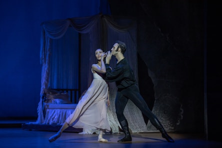 Balet NT - Oněgin | Miho Ogimoto, Giovanni Rotolo - foto: Serghei Gherciu