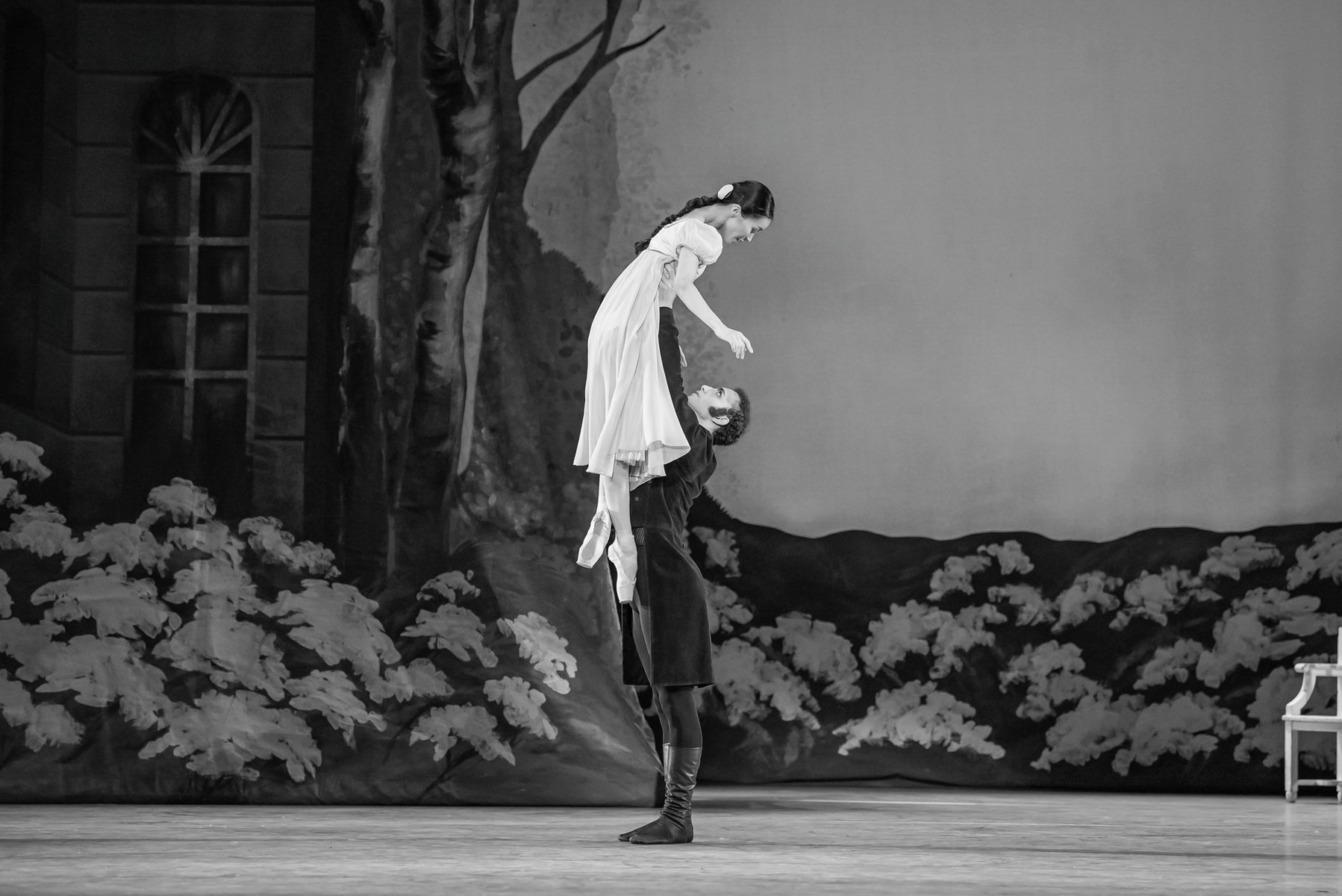Balet NT - Oněgin | Moho Ogimoto, Giovanni Rotolo - foto: Serghei Gherciu