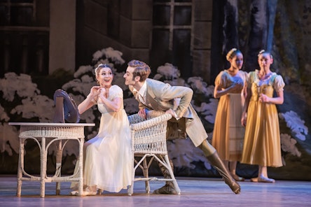 Balet NT - Oněgin | Irina Burduja, Federico Ievoli - foto: Serghei Gherciu