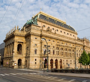 Národní divadlo - exteriér budovy.