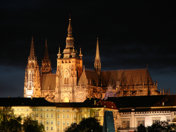 Pražský hrad a Lichtenštejnský palác