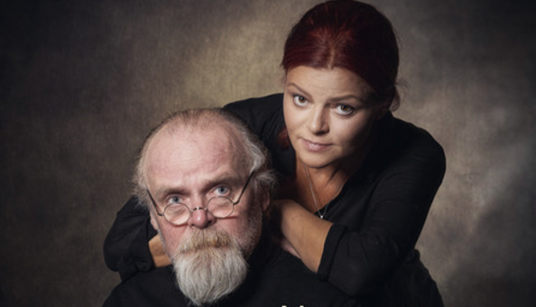 Norm Foster - NA KŘESTNÍM JMÉNĚ ZÁLEŽÍ